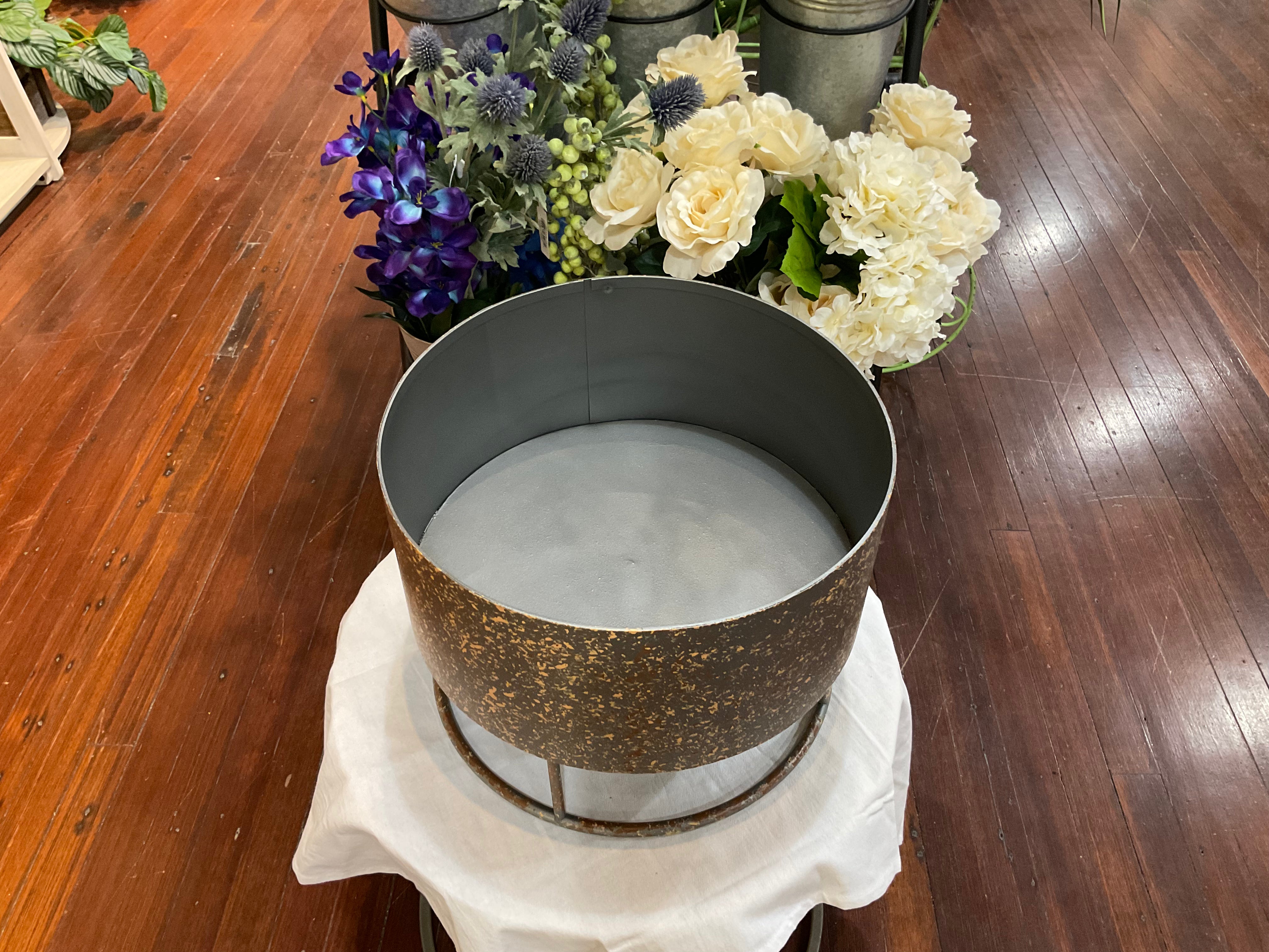 10 Inch Metal Footed Planters for Indoor Outdoor Use - Modern Decorative Flower Pots with Drainage Holes - Perfect for Home, Office, Garden & Patio Decor