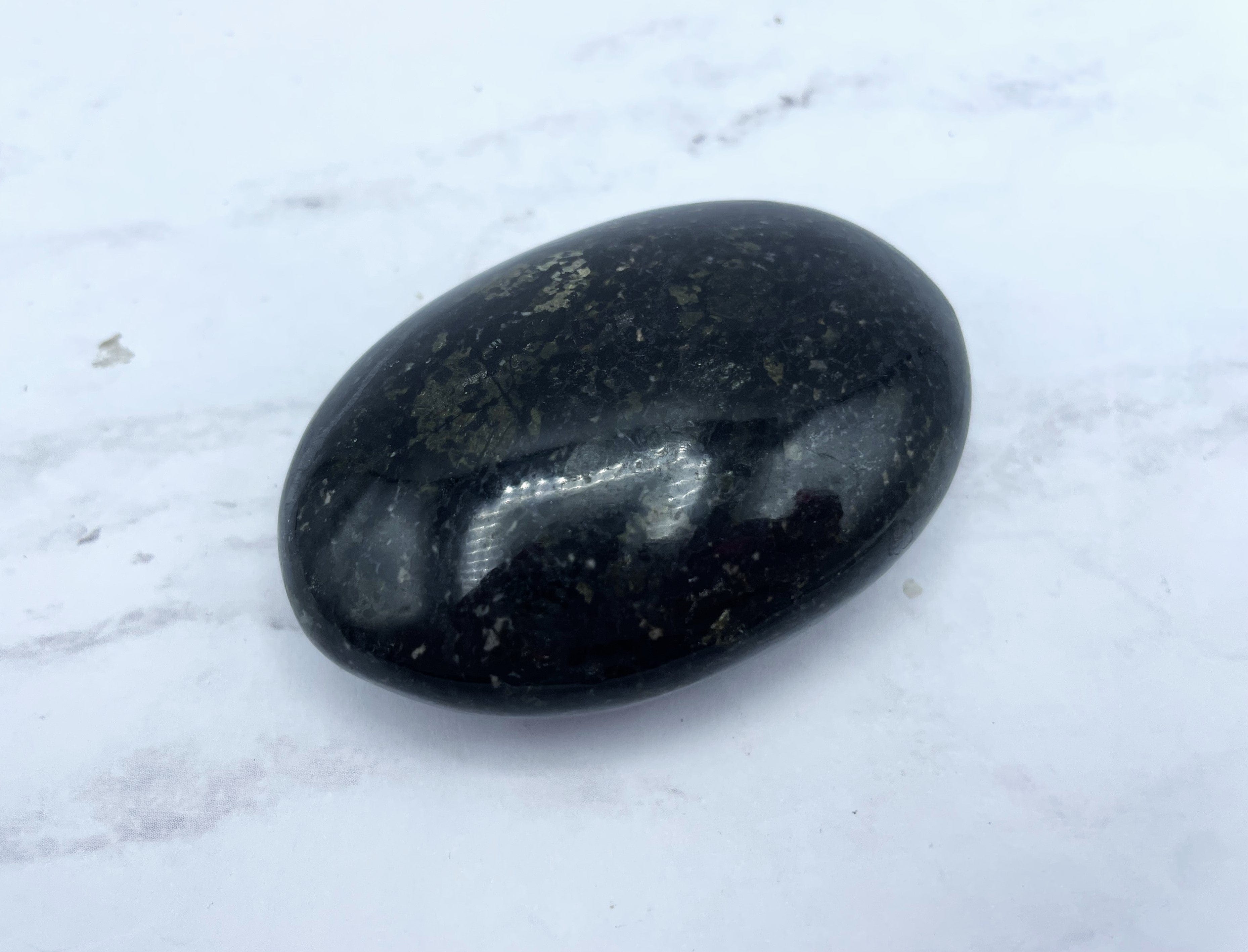 Coppernite Palm Stone - Natural Healing Crystal for Stress Relief, Meditation & Energy Balancing | Perfect for Yoga, Reiki & Spiritual Practices