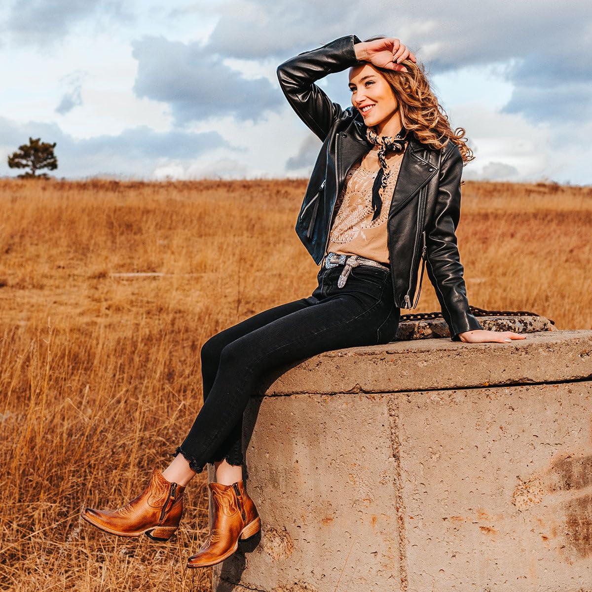 Wolfie Women's Ankle Boots - Stylish & Comfortable Booties for Fall & Winter | Perfect for Casual Outfits, Office Wear & Date Nights