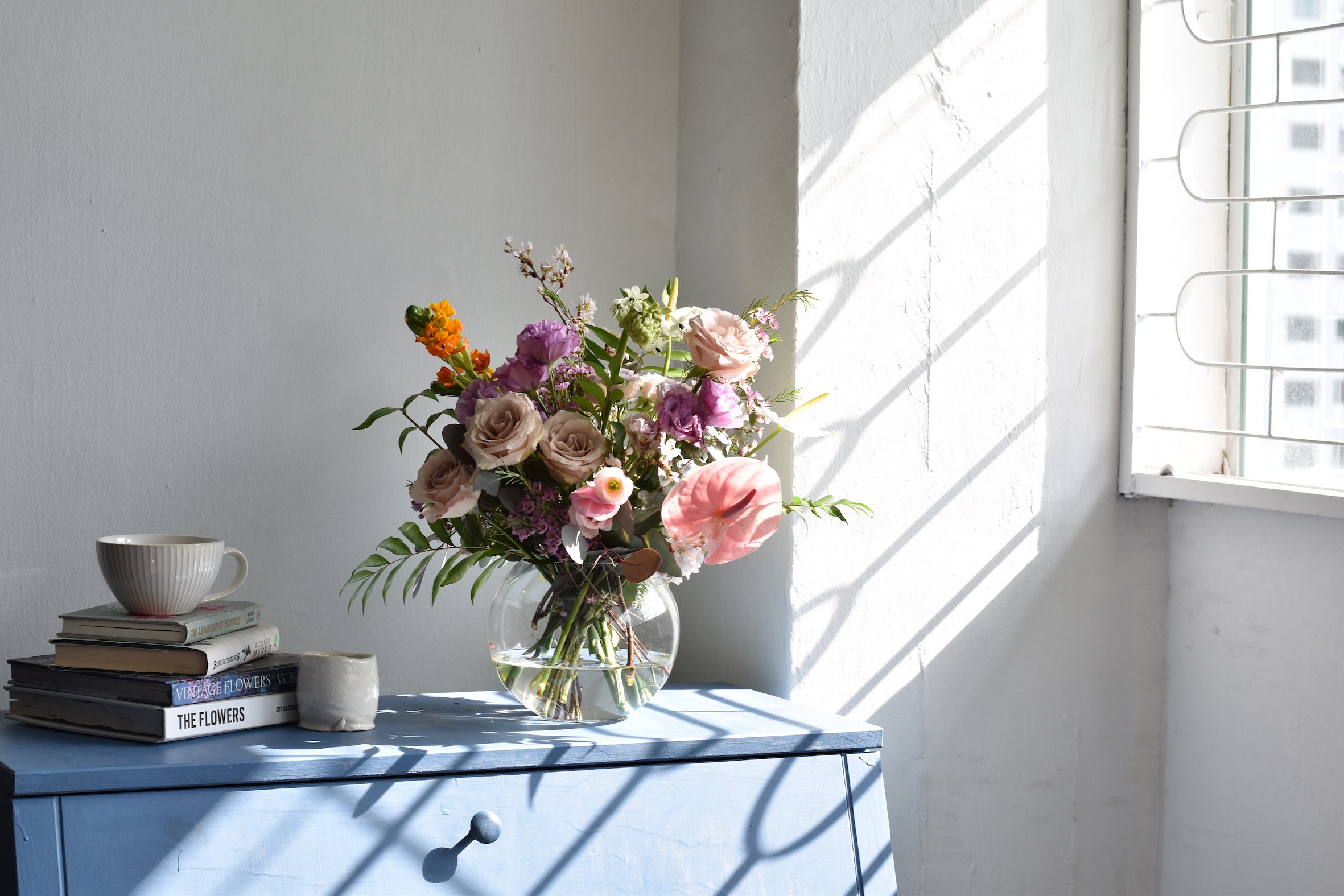 Custom Floral Subscription Box - Fresh Flowers Delivered Monthly - Perfect for Home Decor, Gifts & Special Occasions