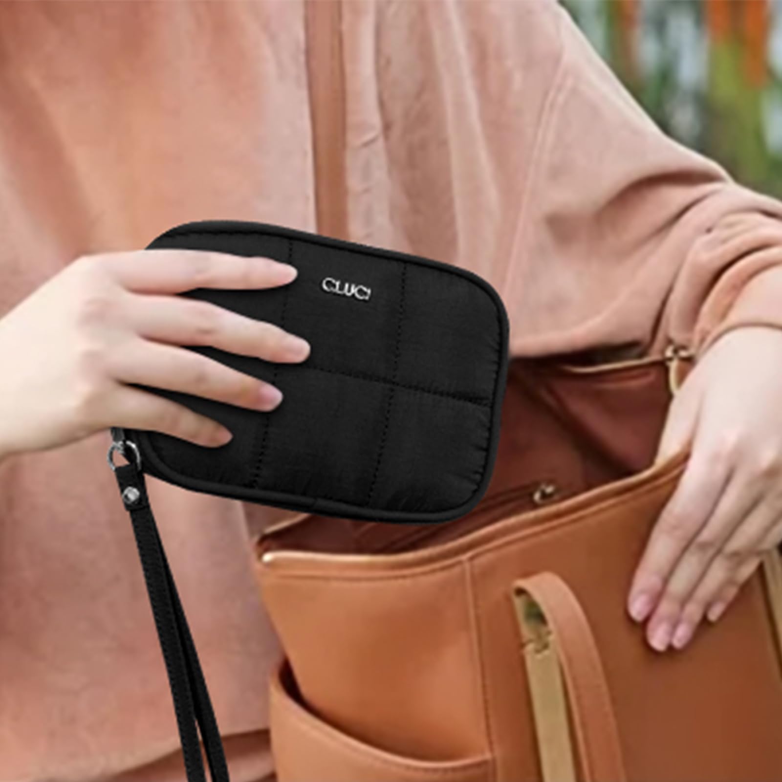CLUCI Women's Large Capacity Puffer Wristlet Wallet - 3 Zipper Nylon Quilted Clutch Purse for Everyday Use, Travel & Shopping