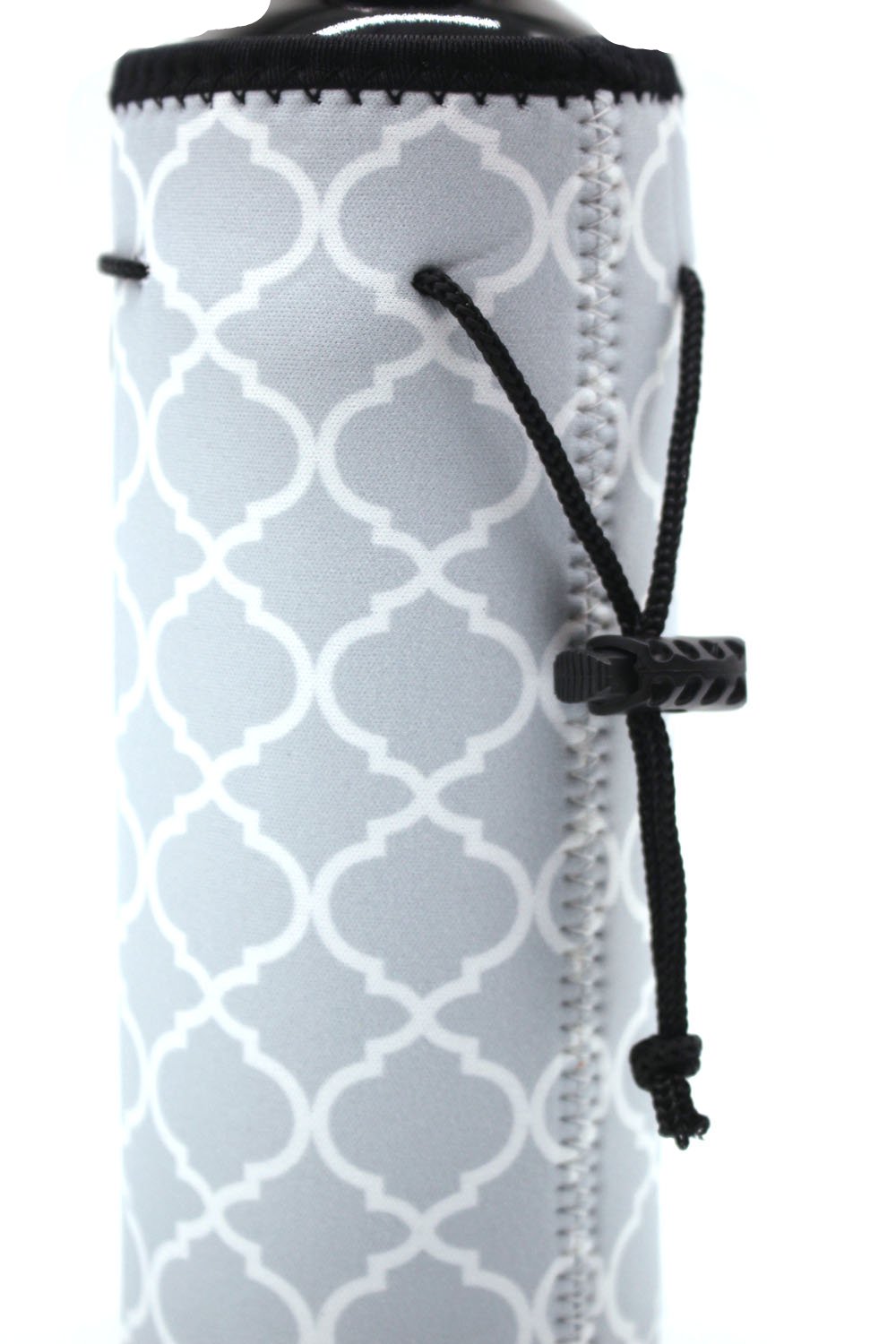 **Insulated Neoprene Water Bottle Holder Pouch - Leak-Proof Carrier for Stainless Steel, Glass & Plastic Bottles - Perfect for Gym, Hiking & Travel**