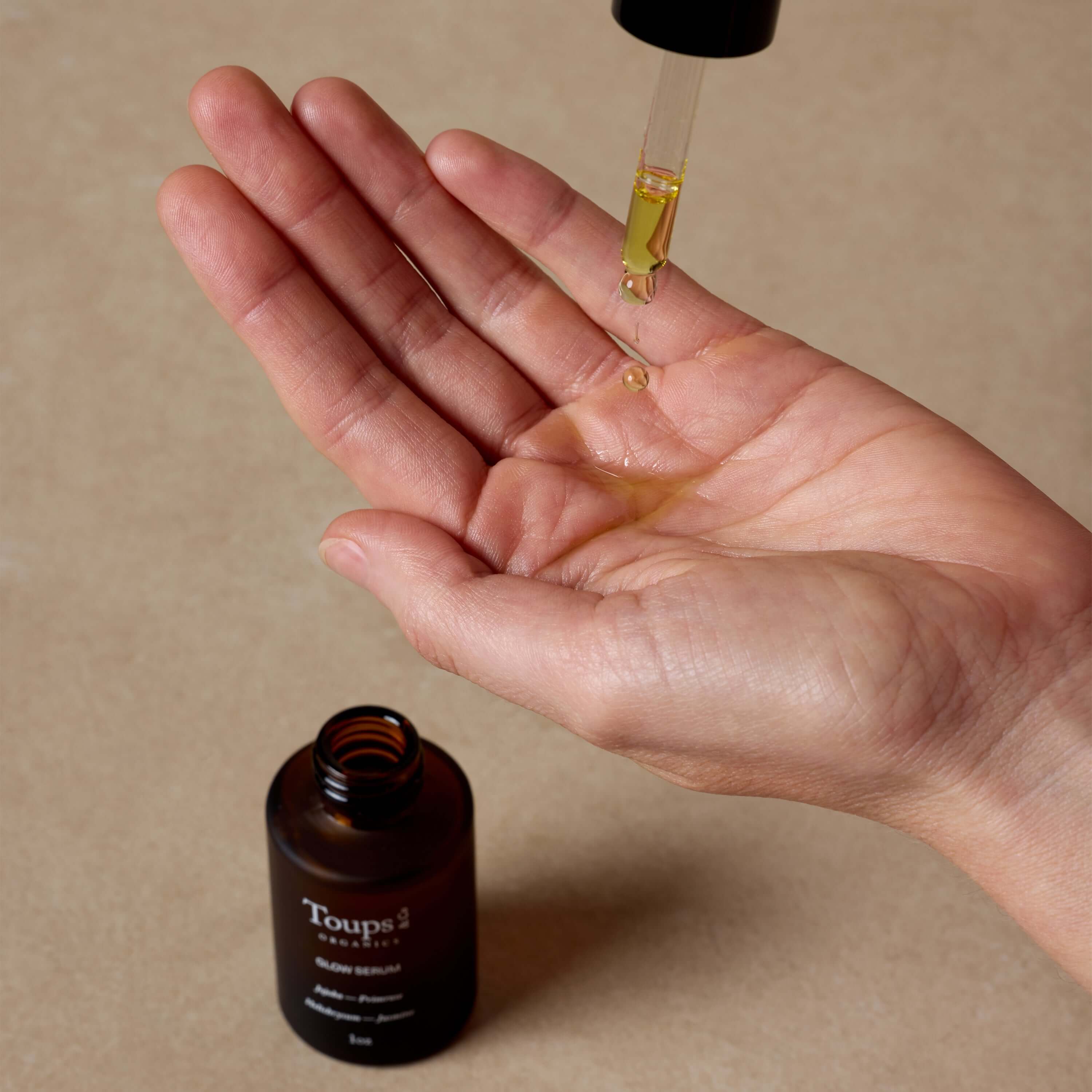 Best Glow Serum for Radiant Skin - Vitamin C & Hyaluronic Acid Face Serum for Brightening & Hydration - Perfect for Nighttime Skincare Routine & Daily Use