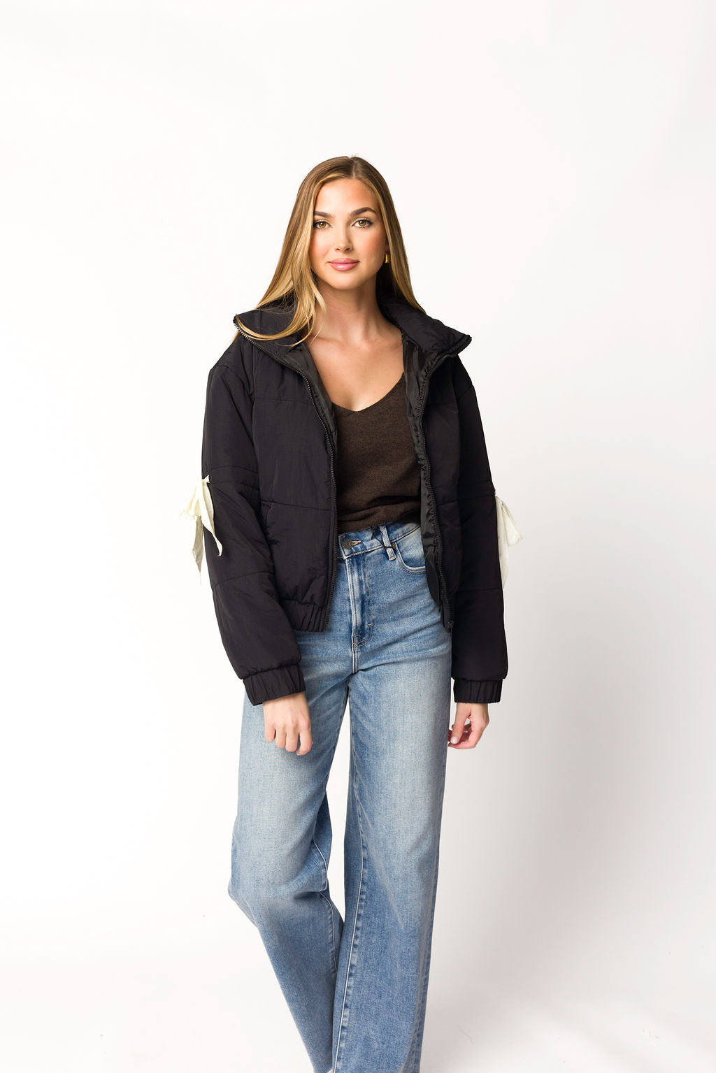 Andy Bow Cropped Puffer Jacket Women's Winter Coat - Lightweight Quilted Jacket with Hood, Waterproof Windbreaker for Outdoor Activities, Hiking & Travel | Black
