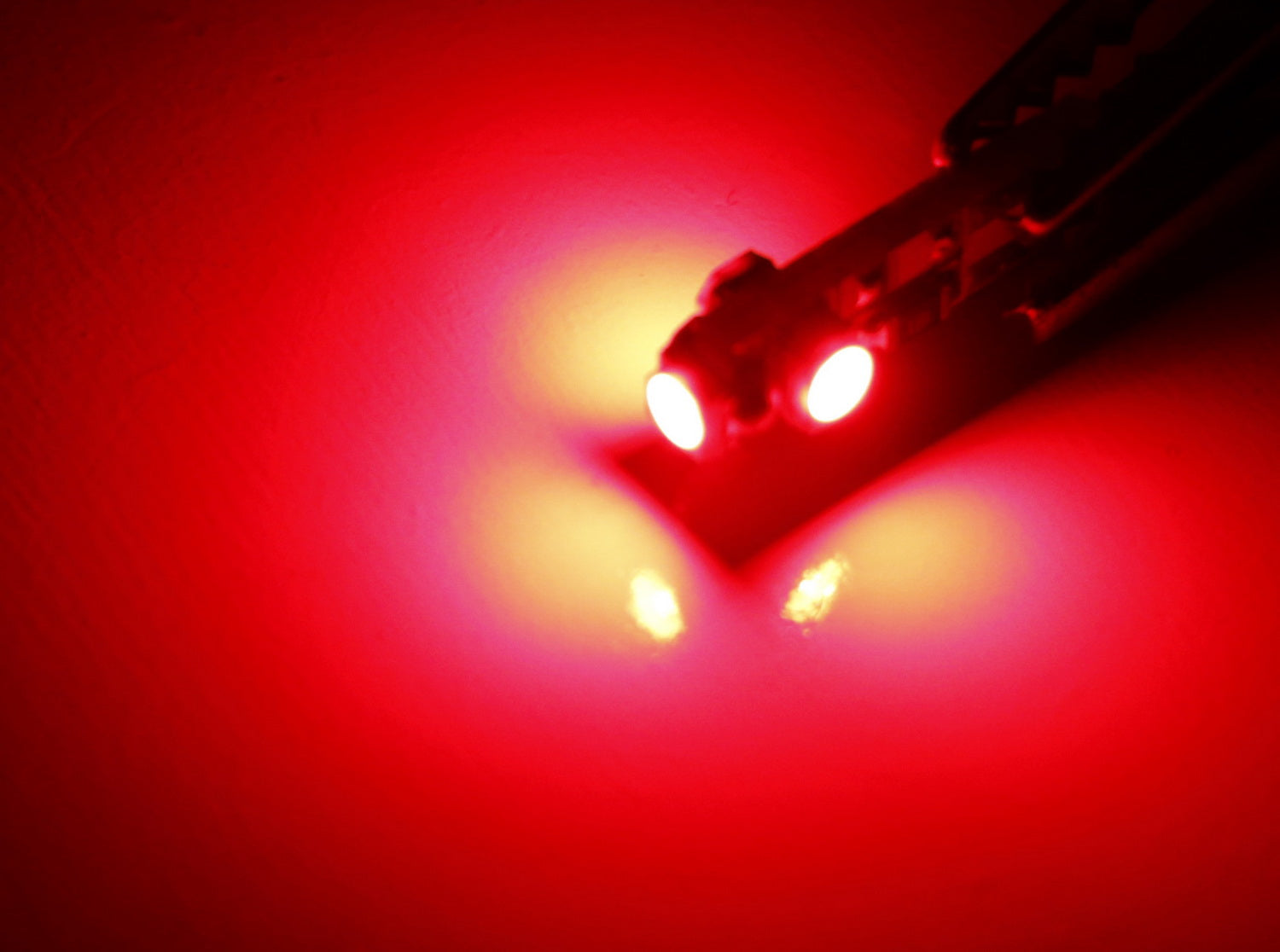 10pcs Red 3 SMD LED Bulbs for T4/T5 Gauge Cluster (37 73 74 79) - Perfect for Car Dashboard Instrument Panel Lighting & Customization