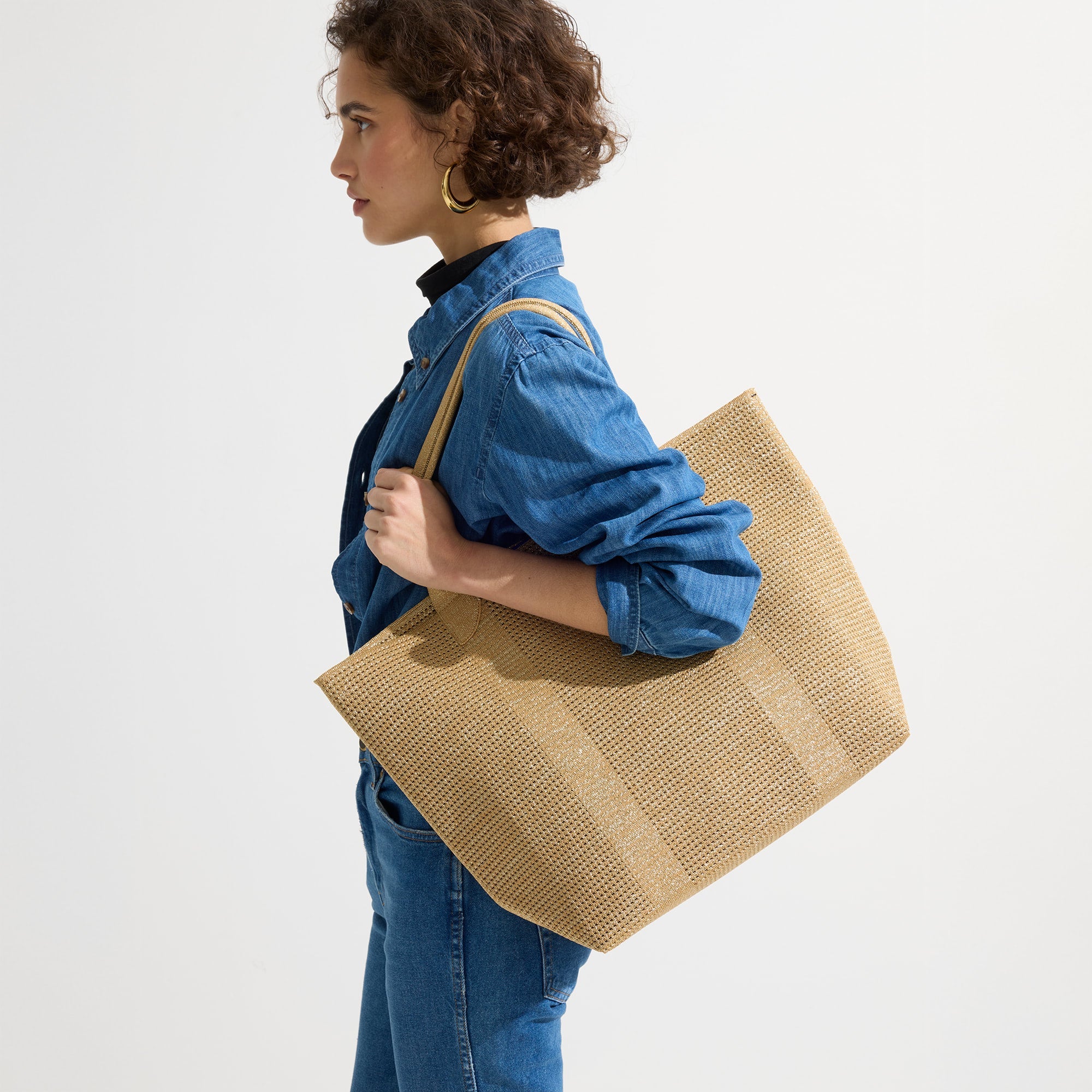Lightweight Golden Tote Bag for Women - Stylish & Durable Everyday Carry - Perfect for Work, Shopping & Beach Outings