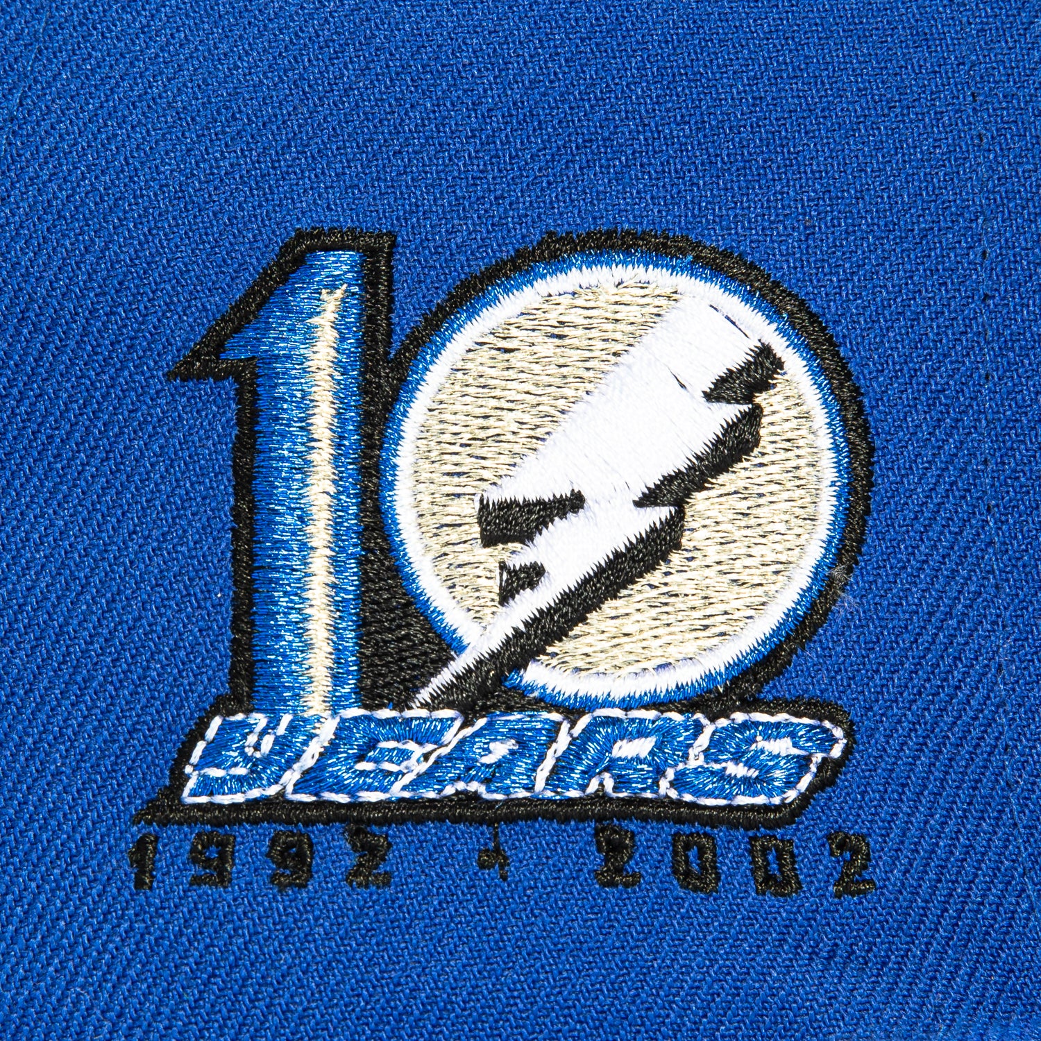 New Era 59Fifty Tampa Bay Lightning 10th Anniversary Patch Snapback Hat - Royal & Black - Official NHL Licensed Baseball Cap for Sports Fans & Collectors - Perfect for Games, Tailgating & Everyday Wear