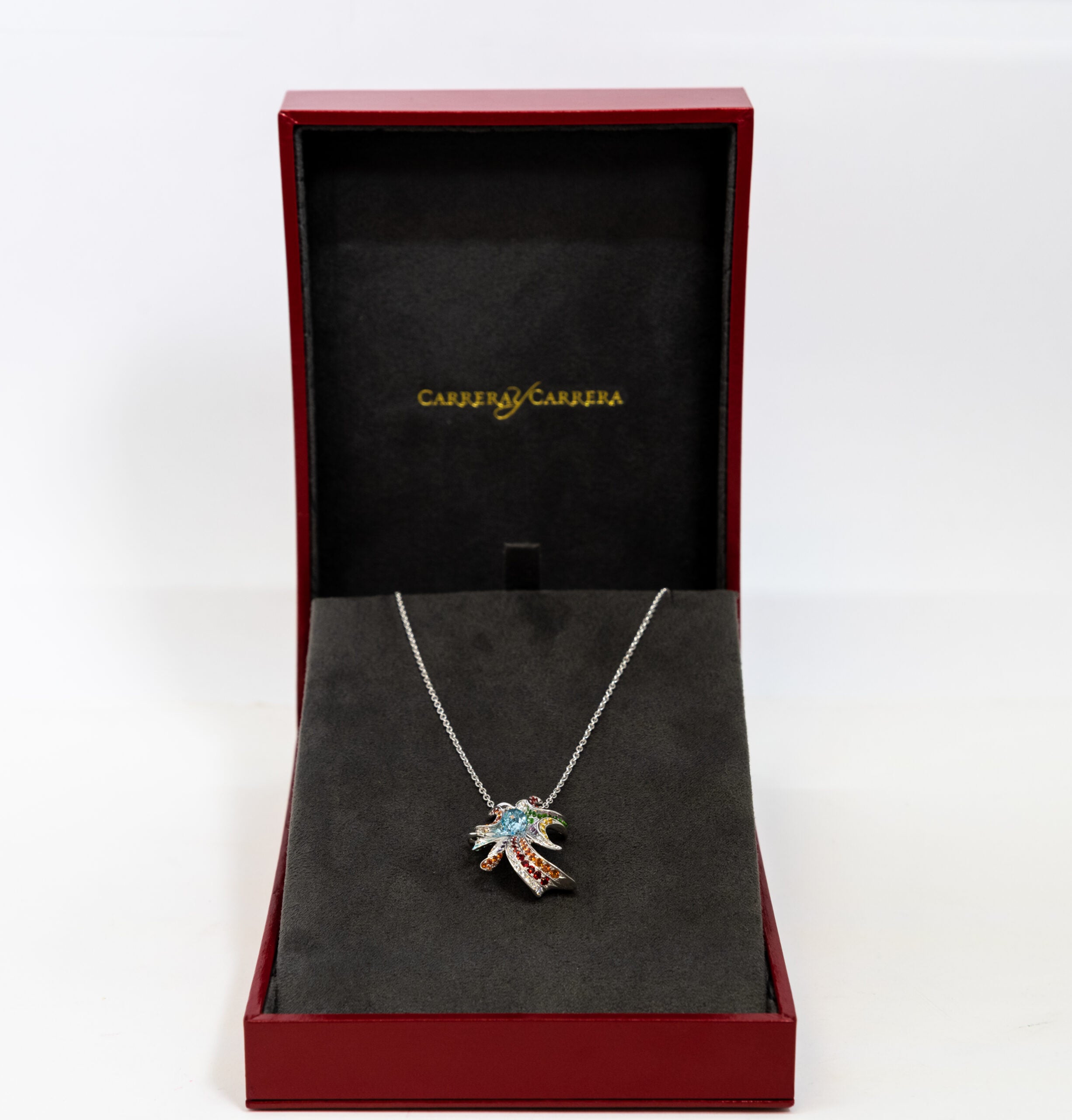 Carrera Y Carrera 18K White Gold Sapphire Pendant Necklace - Elegant Leaf Design Jewelry for Women - Perfect for Weddings, Parties & Special Occasions