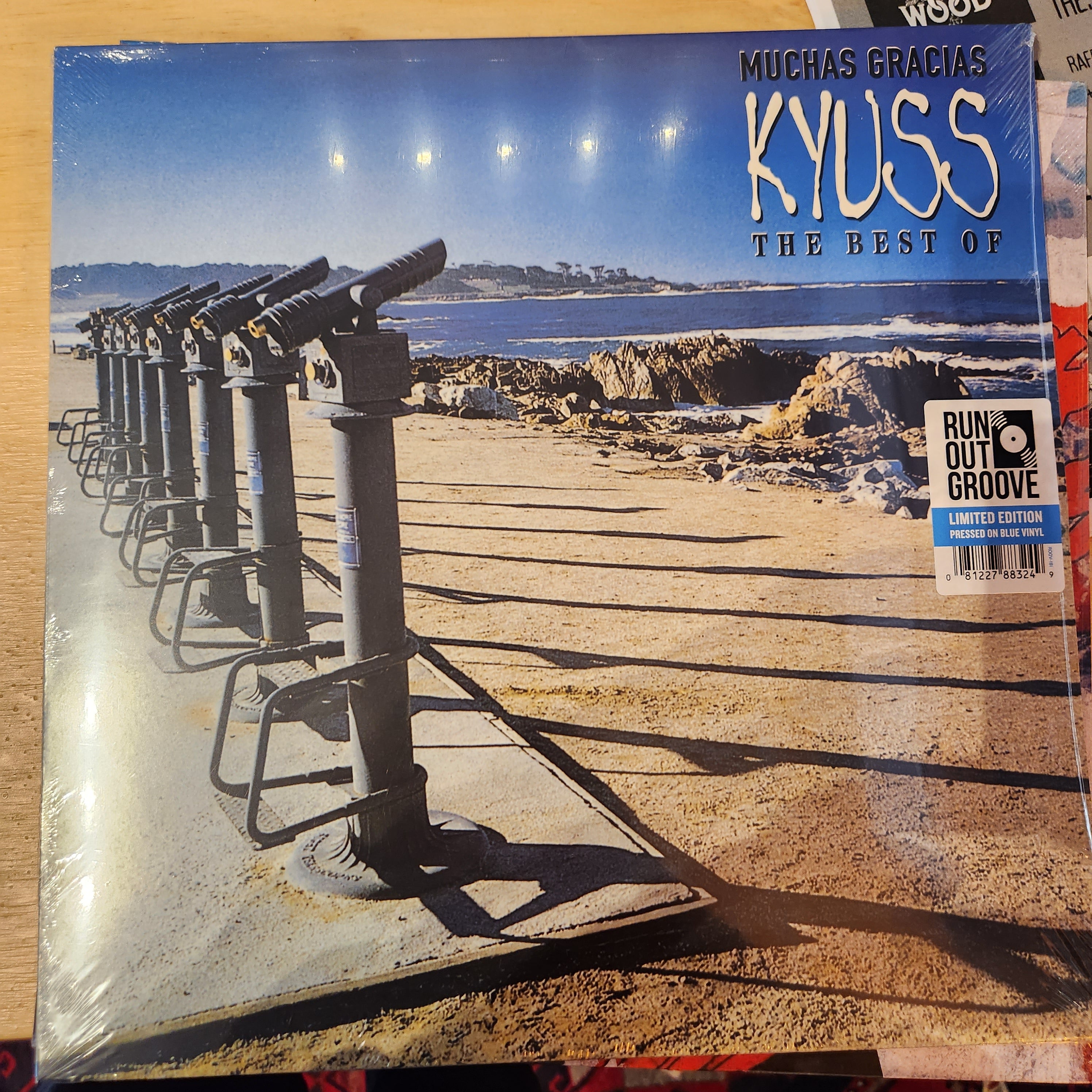 Kyuss - Muchas Gracias: The Best of Kyuss - Limited Edition Blue Vinyl LP | Classic Stoner Rock Music for Collectors & Vinyl Enthusiasts | Perfect for Home Listening & Music Gifting Sessions