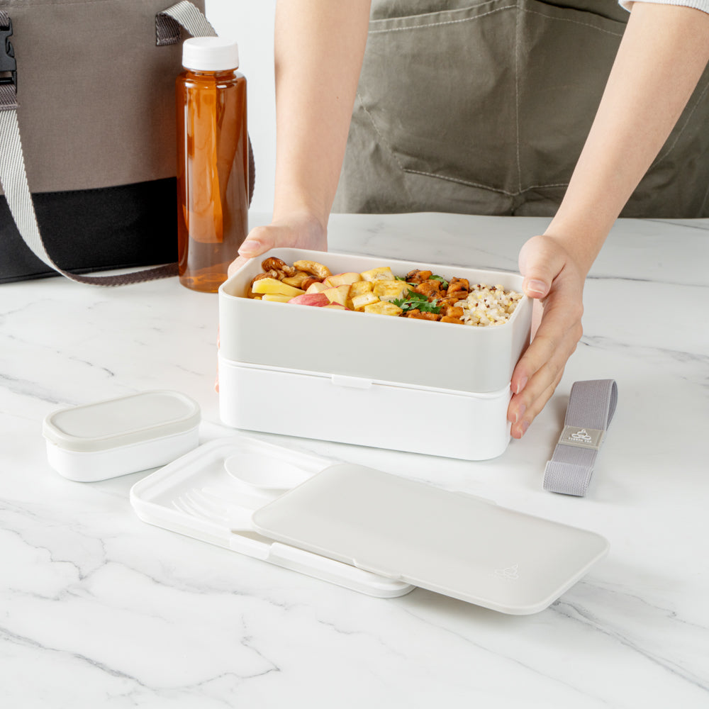 Bento Tek 41 oz Gray & White Buddha Box - All-in-One Lunch Container with Utensils & Sauce Cup (7.25