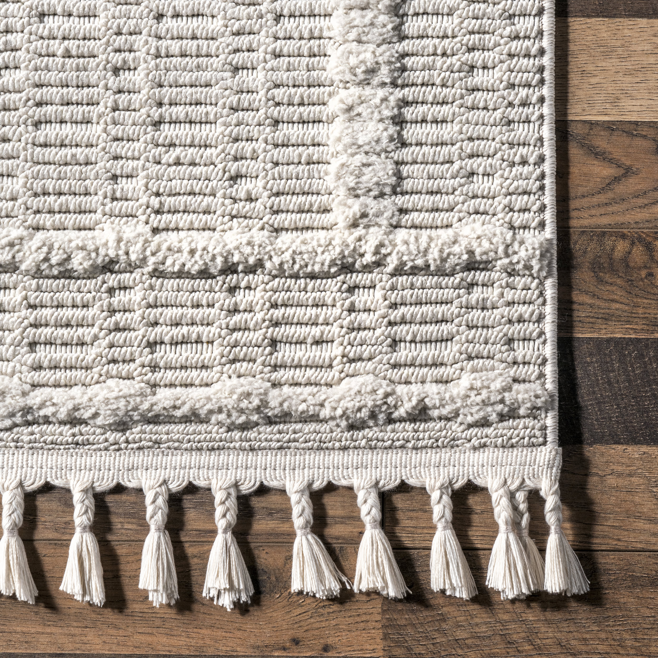 Christin Crosshatch Rug - Soft Beige Bohemian Area Rug for Living Room, Bedroom, or Office - Non-Slip Comfortable Home Decor