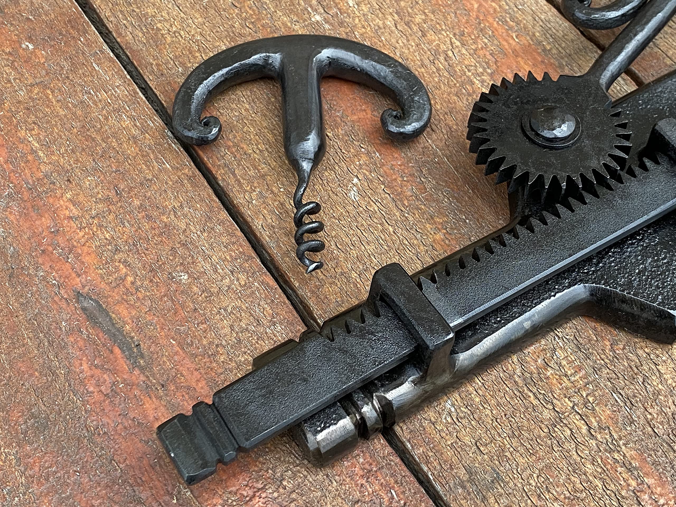 Premium Stainless Steel Mechanical Corkscrew & Bottle Opener - Wine Accessory for Men, Birthday & Christmas Gifts - Perfect for Wine Tasting, Parties & Home Bars