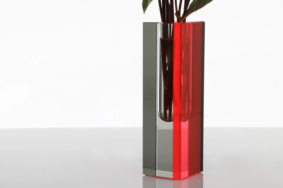 Limited Edition Eclipse Vase by Alexandra Von Furstenberg - Handcrafted Red Ceramic Home Decor for Modern Living Rooms & Luxury Gifts