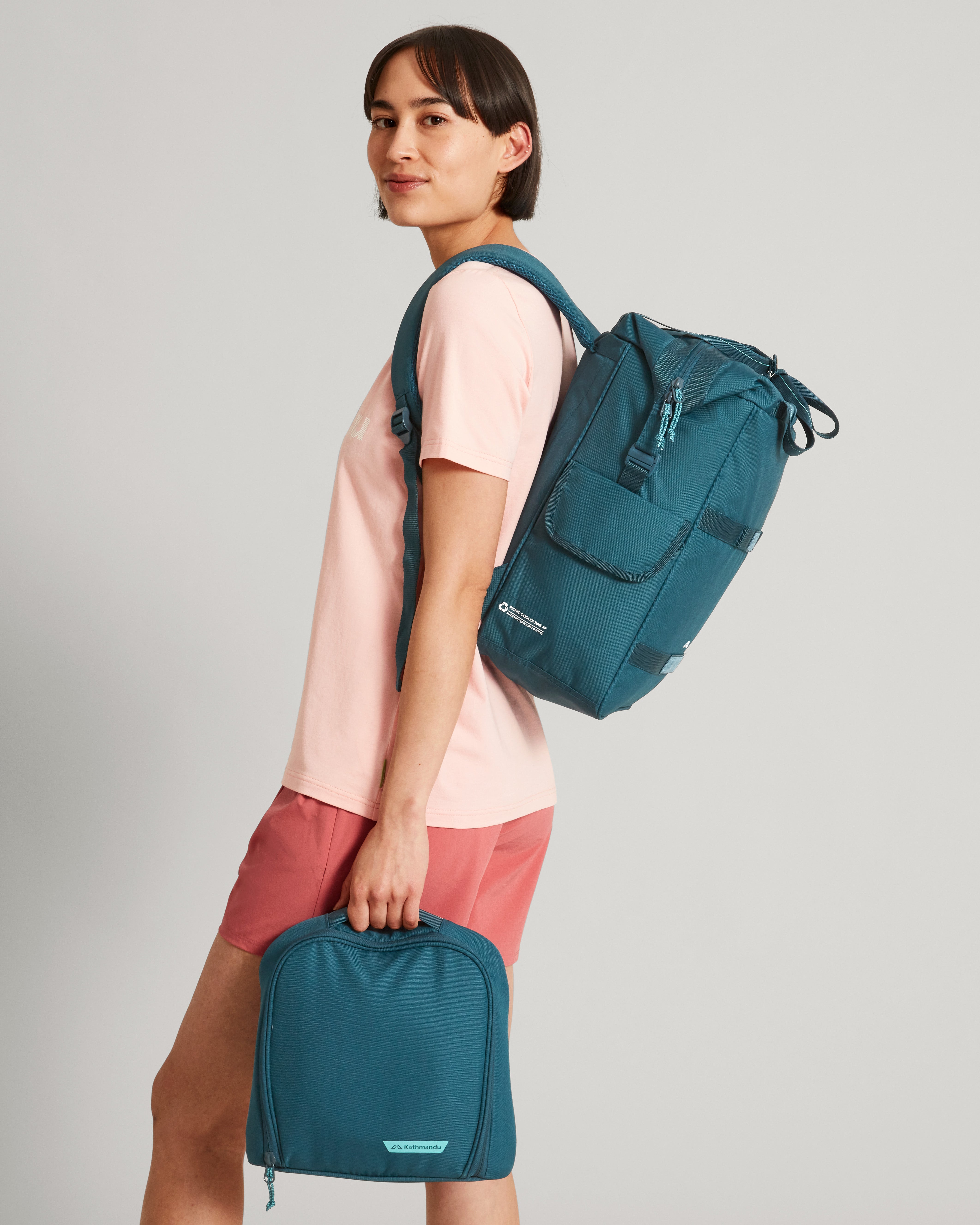 Roamer Picnic Cooler Backpack - 4 Person Insulated Outdoor Backpack Cooler in Deep Sea Blue | Perfect for Beach Trips, Camping, Hiking & Picnics