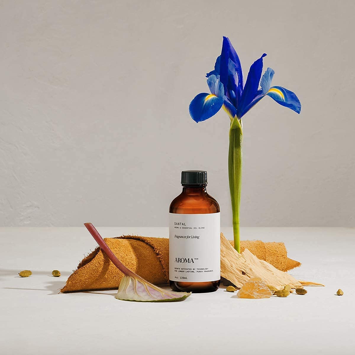 AromaTech Santal & Love Affair Essential Oil Diffuser Set - 120ml | Premium Blend of Santal Cardamom, Papyrus, Musk & Jasmine, Saffron, Cedar, Ambergris | Perfect for Home Aromatherapy, Spa Relaxation & Stress Relief