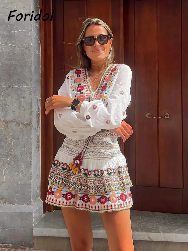 Vintage Batwing Sleeve Women's Autumn Outfit Set - Floral Embroidery Paisley Print V-Neck Button Down Tiered Mini Skirt Dress Suit for Fall Fashion, Date Nights & Boho Chic Style