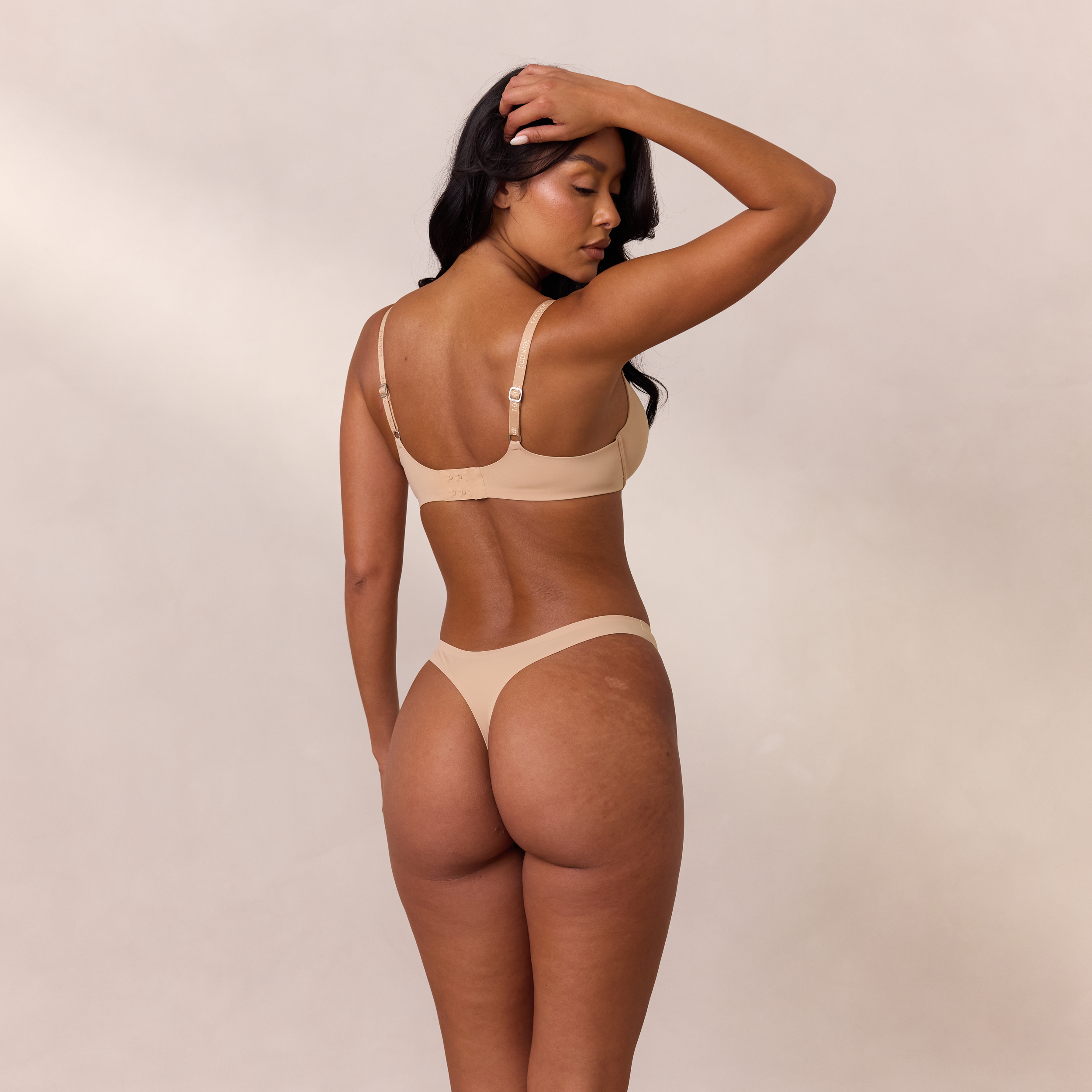Invisible Form T-Shirt Bra - Seamless Comfort for Everyday Wear - Perfect Under Tight Clothes & Active Lifestyles
