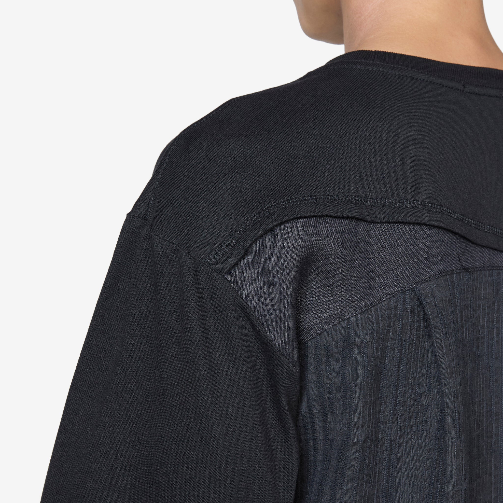 Ep.5 01 Black T-Shirt for Men - Casual Comfort Fit Cotton Tee for Everyday Wear, Street Style & Lounge