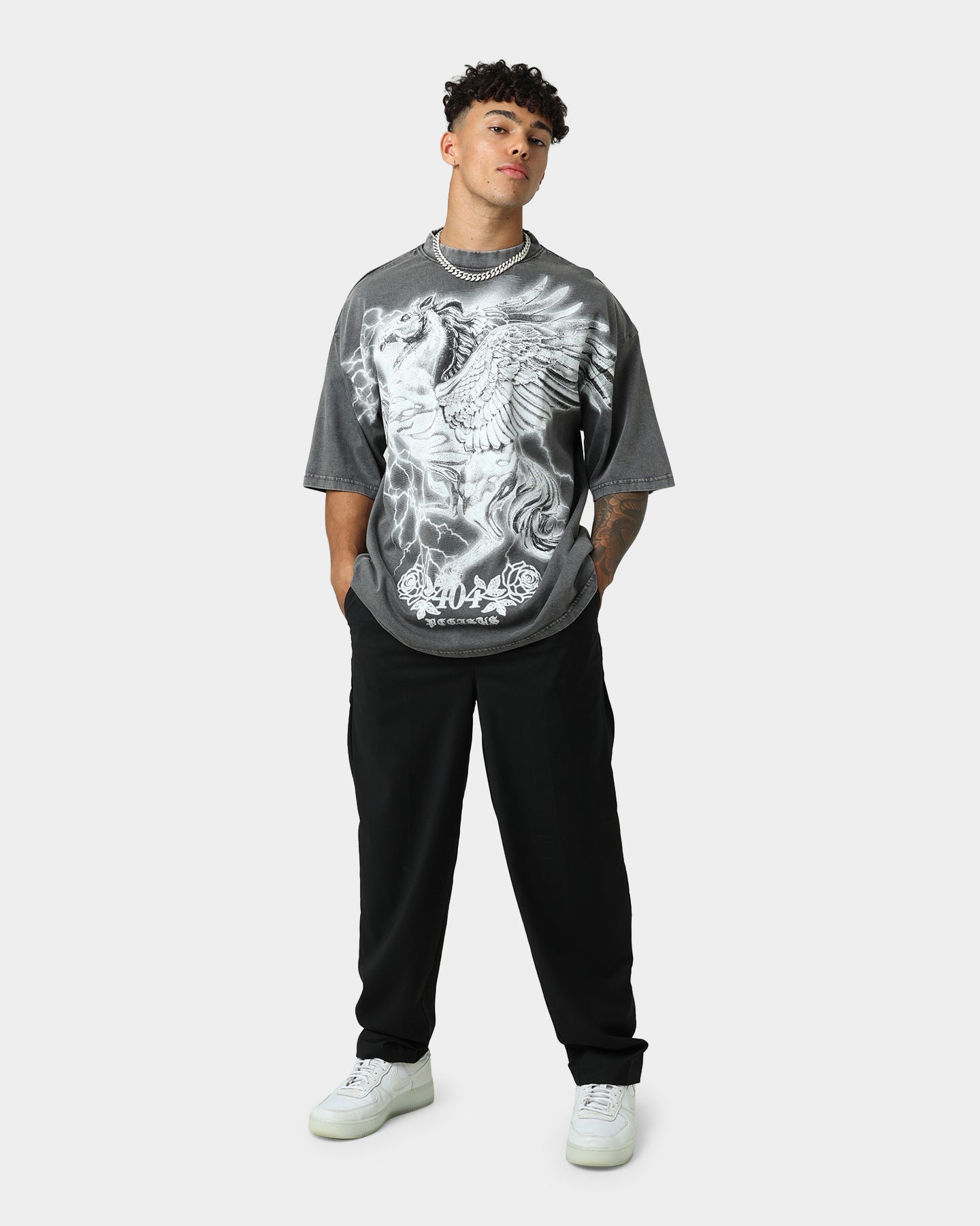 Vintage Pegasus Graphic T-Shirt for Men & Women - Soft Cotton Charcoal Tee - Casual Wear & Retro Style Outfit