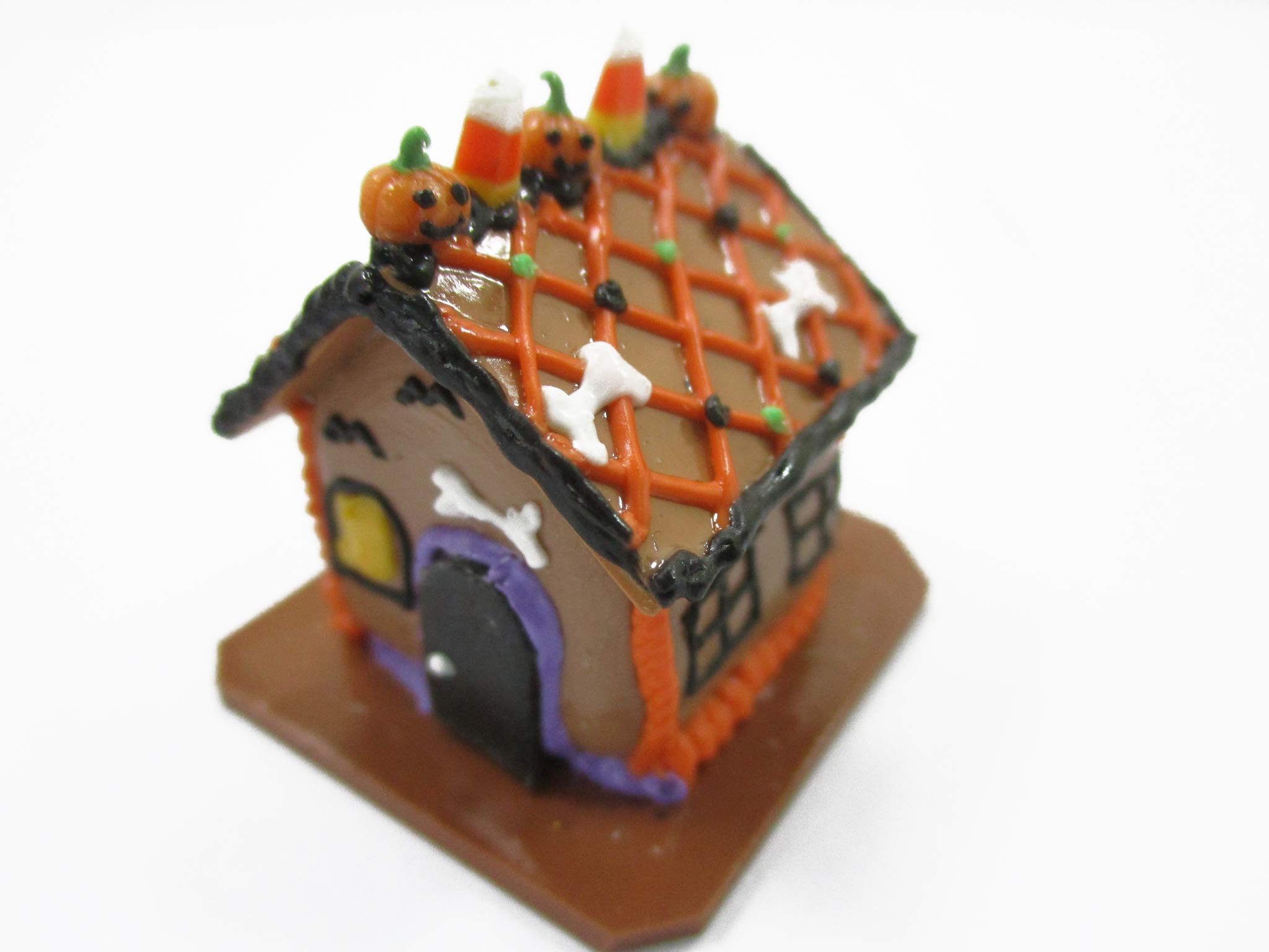 Miniature Halloween Gingerbread House Dollhouse Accessory - Pumpkin Decor for Holiday Displays | Perfect for Christmas Village, Halloween Decorations & DIY Craft Scenes