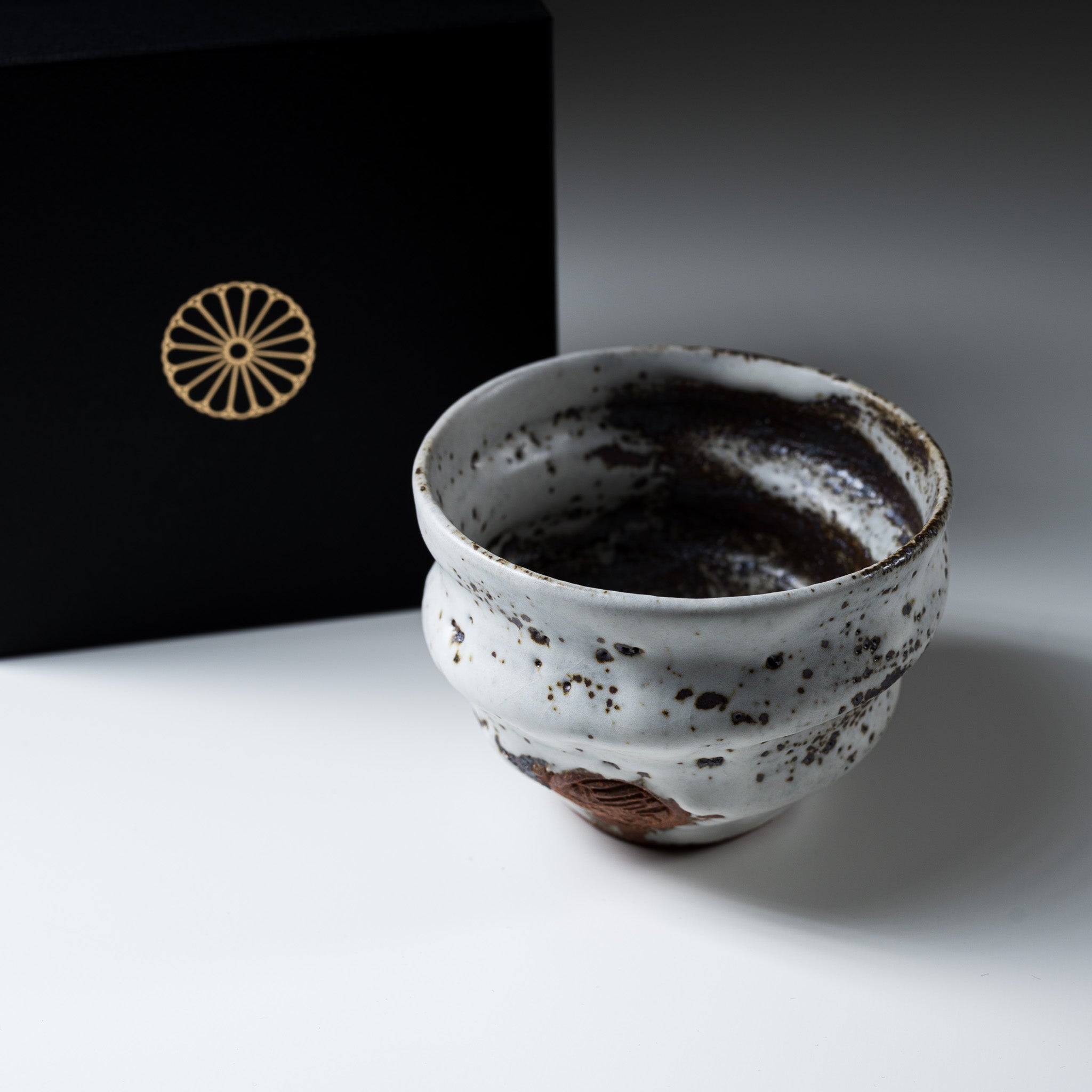 Premium NINSHU Japanese Tea Cup and Dessert Bowl Set - Elegant Zui Design for Matcha, Coffee, and Dessert Serving | Perfect for Tea Ceremonies, Afternoon Tea, and Home Decor
