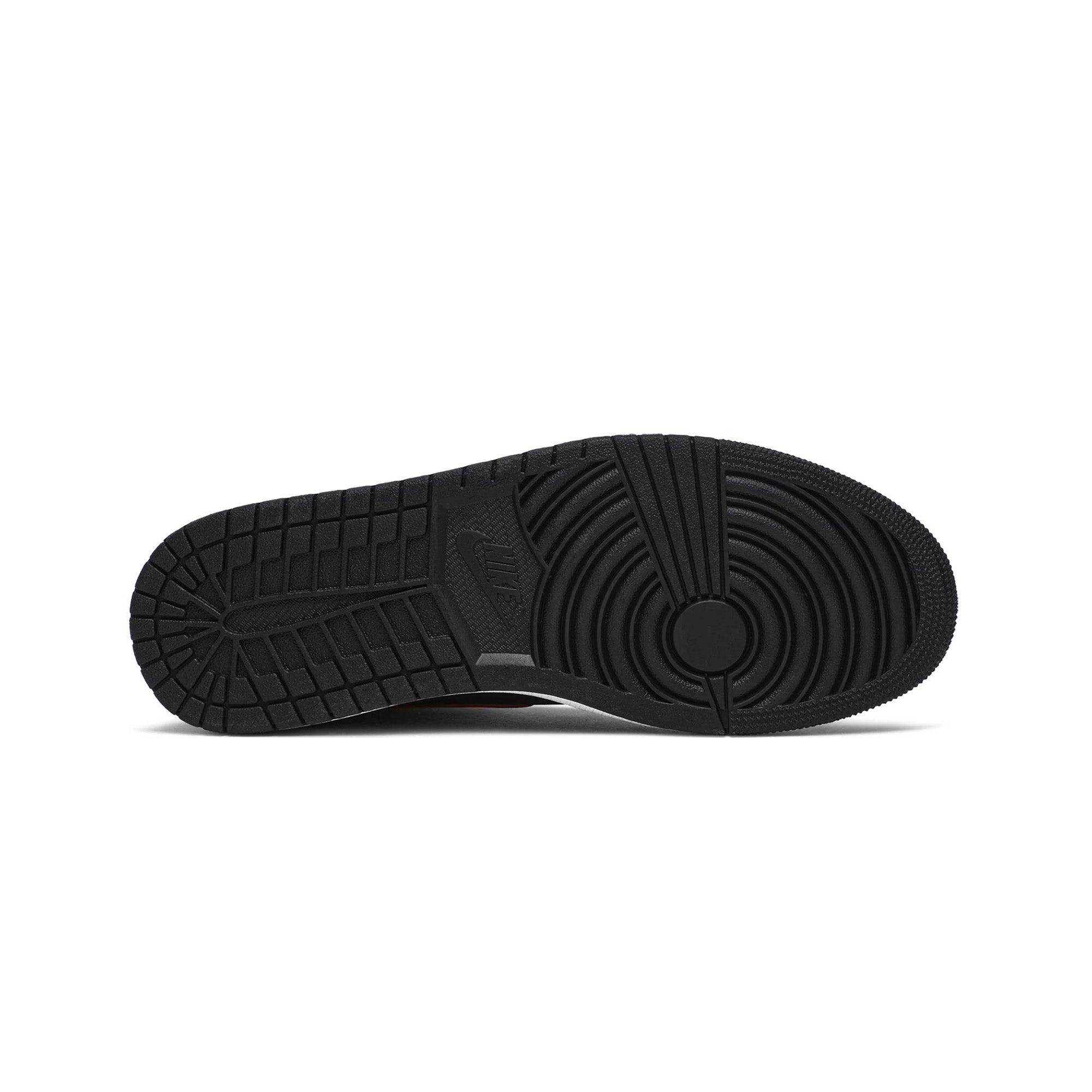Air Jordan 1 Mid 'Reverse Bred' Basketball Shoes for Men (2018 Release) - High-Top Sneakers for Streetwear, Casual & Court Performance