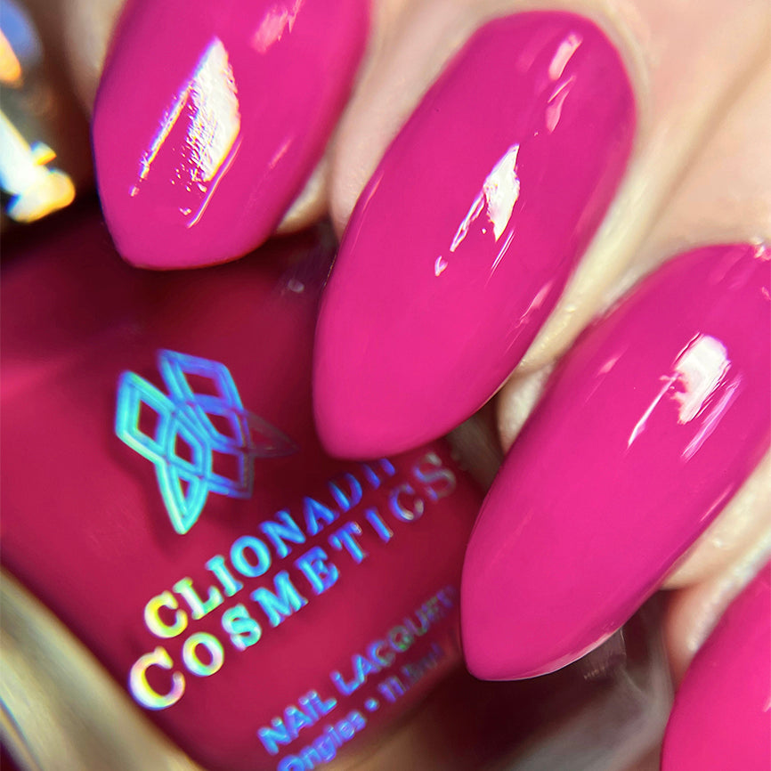 Butterfly Clip Nail Polish - Long Lasting Nail Lacquer with High Gloss Finish - Perfect for Manicures, Pedicures, and Nail Art Designs
