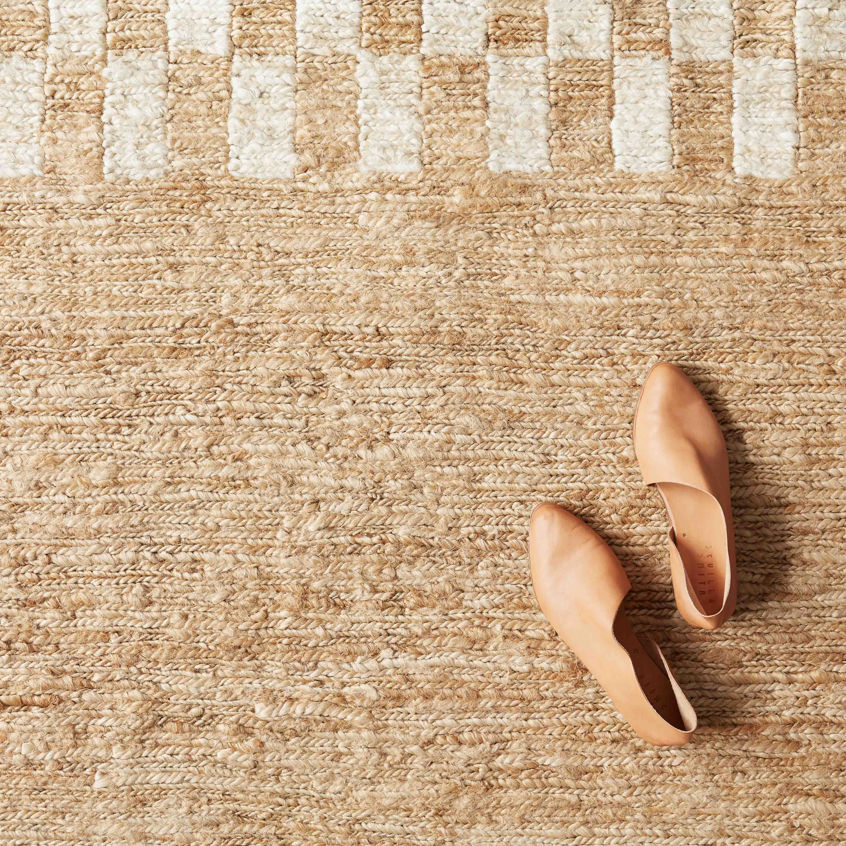 Elora Jute Area Rug - Natural Handwoven Eco-Friendly Floor Mat for Living Room, Bedroom & Home Decor - Perfect for Boho, Farmhouse & Coastal Style Interiors
