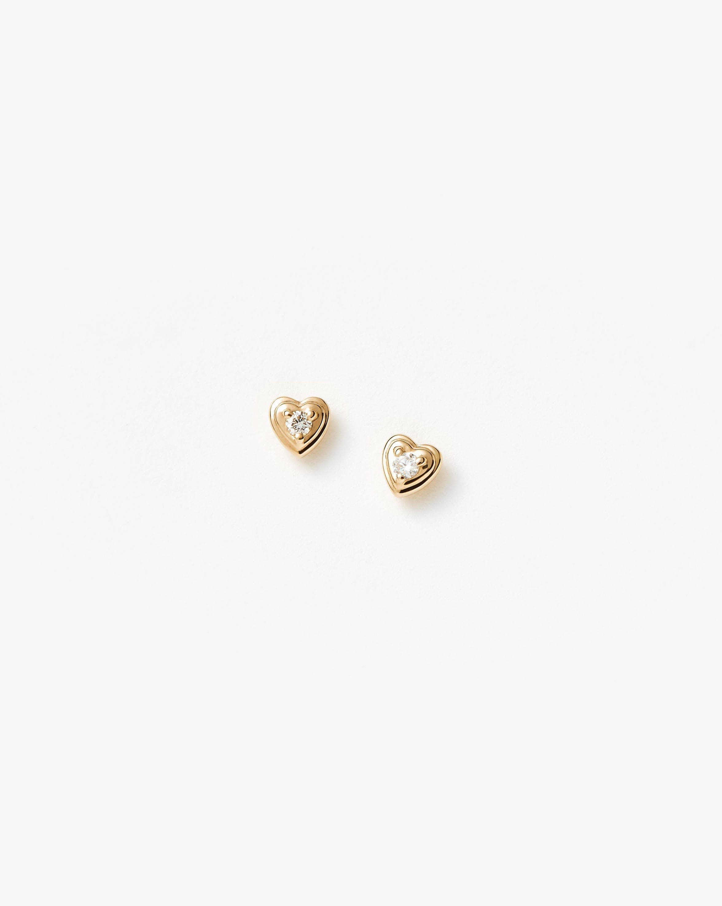 Exquisite 14K Gold Diamond Heart Stud Earrings for Women - Perfect Gift for Valentine's Day, Anniversary & Special Occasions