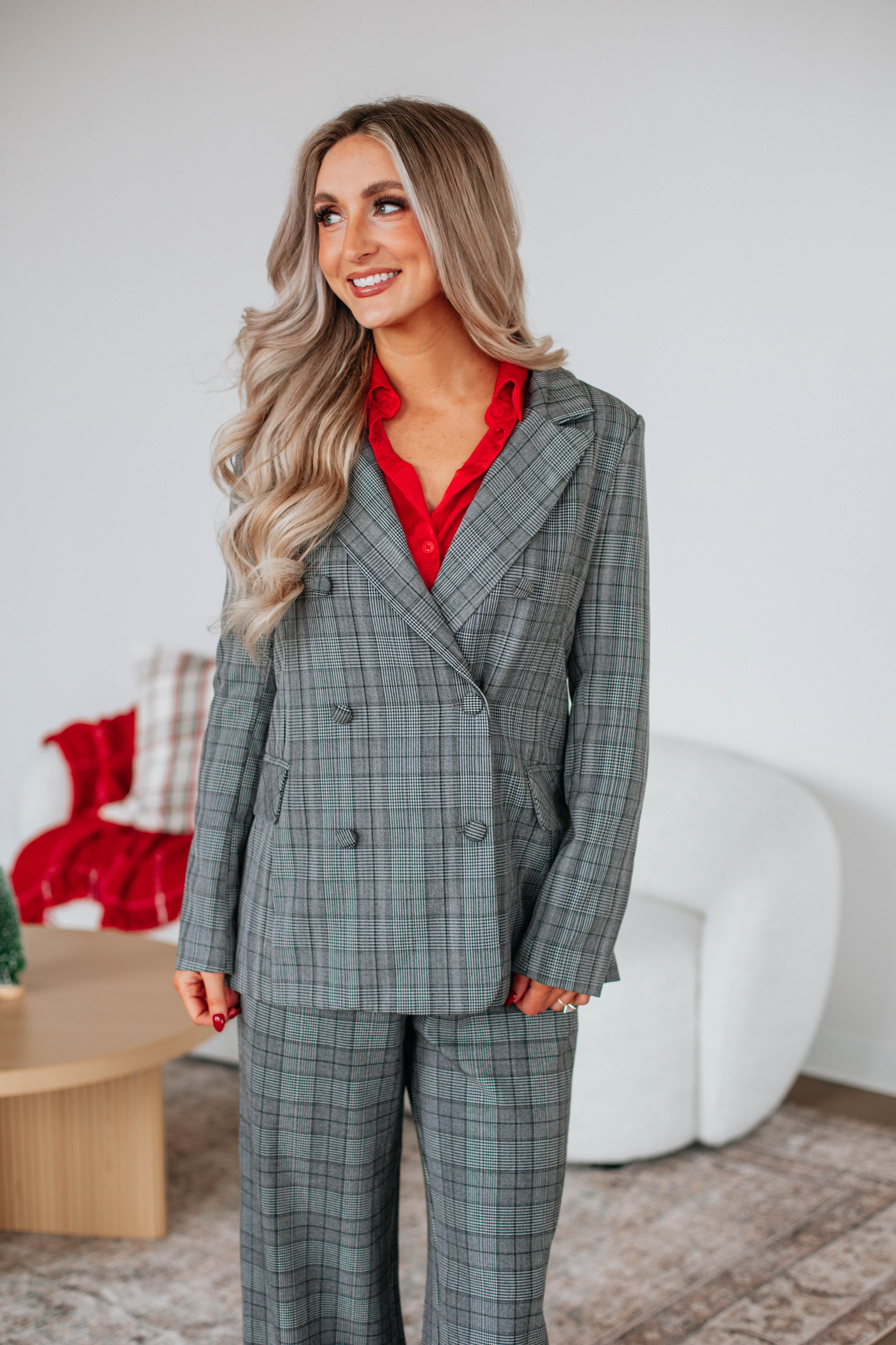 Bergan Plaid Blazer for Women - Classic Checkered Pattern Formal Jacket - Office Wear & Business Attire - Perfect for Work, Interviews, and Professional Events