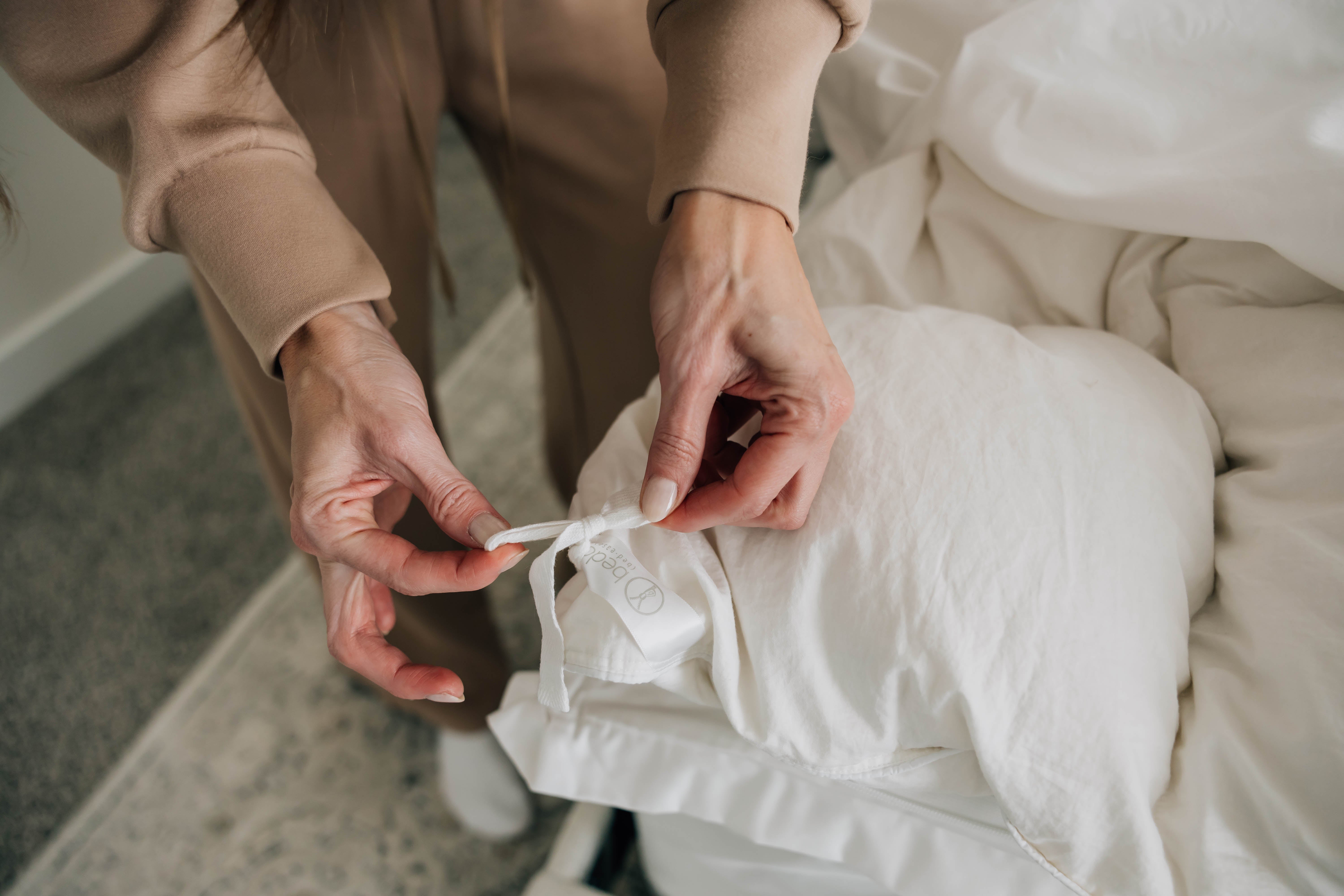 Premium Down Duvet Insert - All-Season Comfort with Hypoallergenic Fill - Perfect for Bedroom, Guest Room & Cozy Home Decor