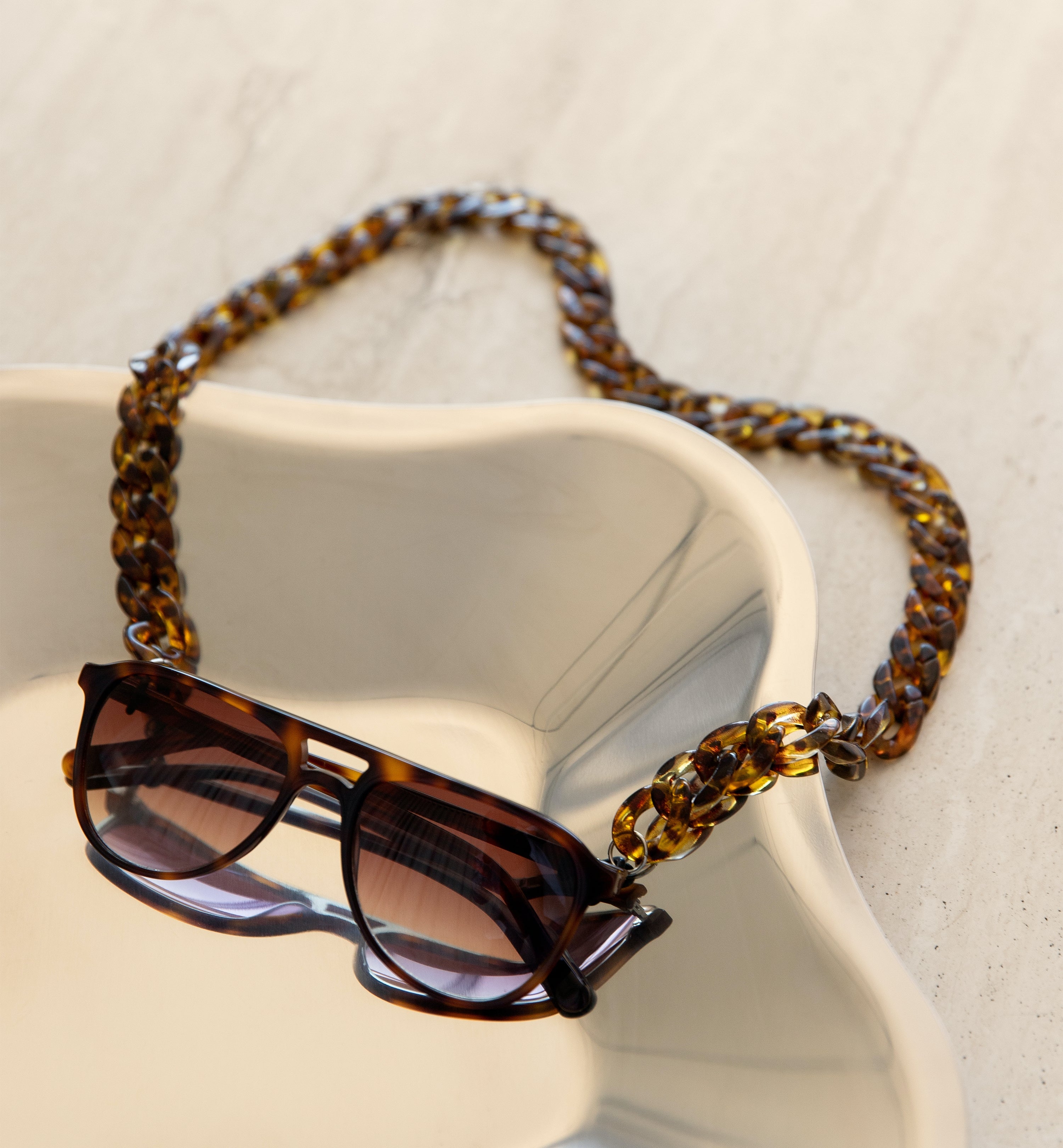 Chunky Acetate Eyeglass Chain 700mm - Stylish Reading Glasses Holder for Women & Men - Perfect for Reading, Working, and Fashion Accessories