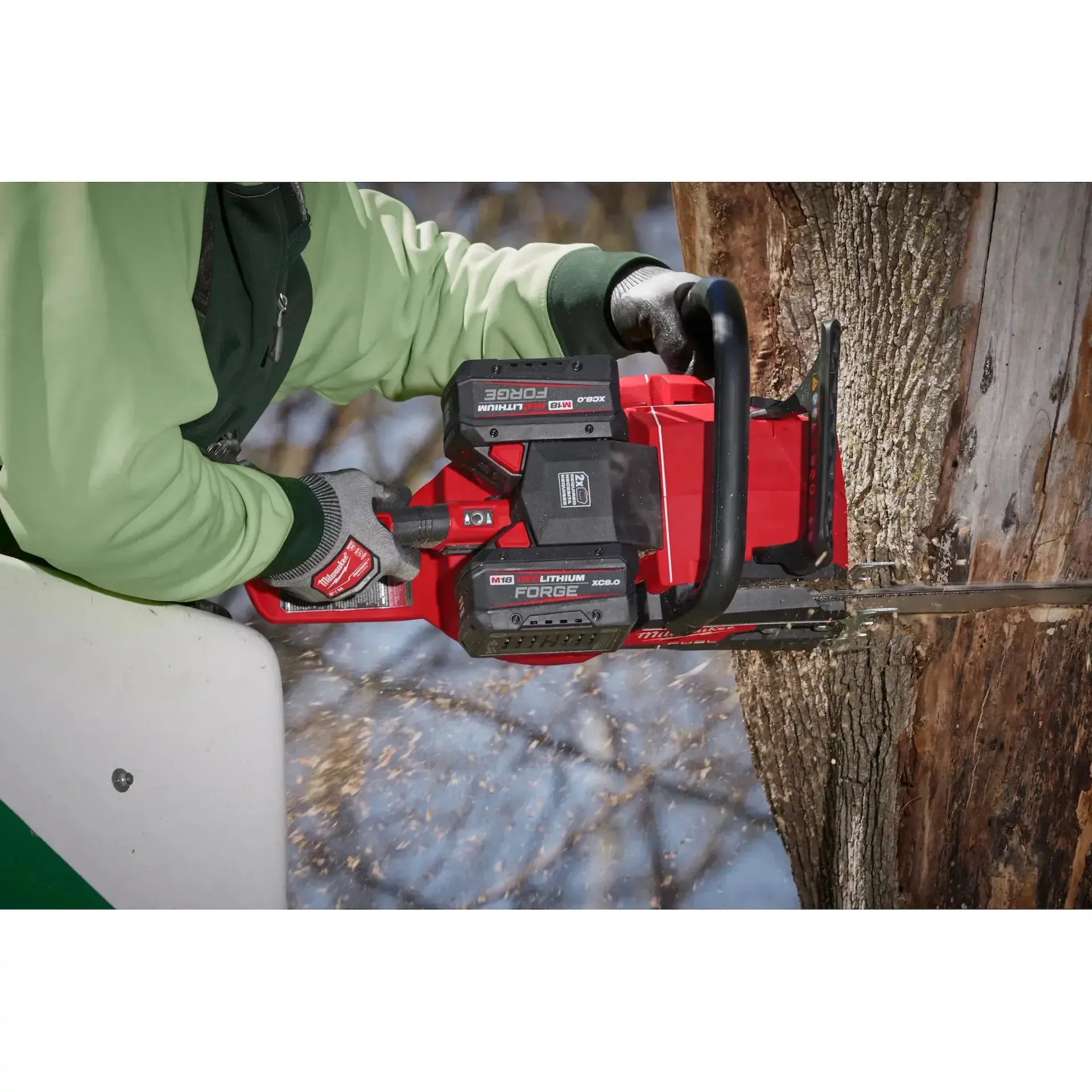 Milwaukee M18 REDLITHIUM FORGE XC8.0 Battery Starter Kit - High Performance 18V Power Tool Battery Pack for Drills, Saws & More - Perfect for Construction, Woodworking & DIY Projects
