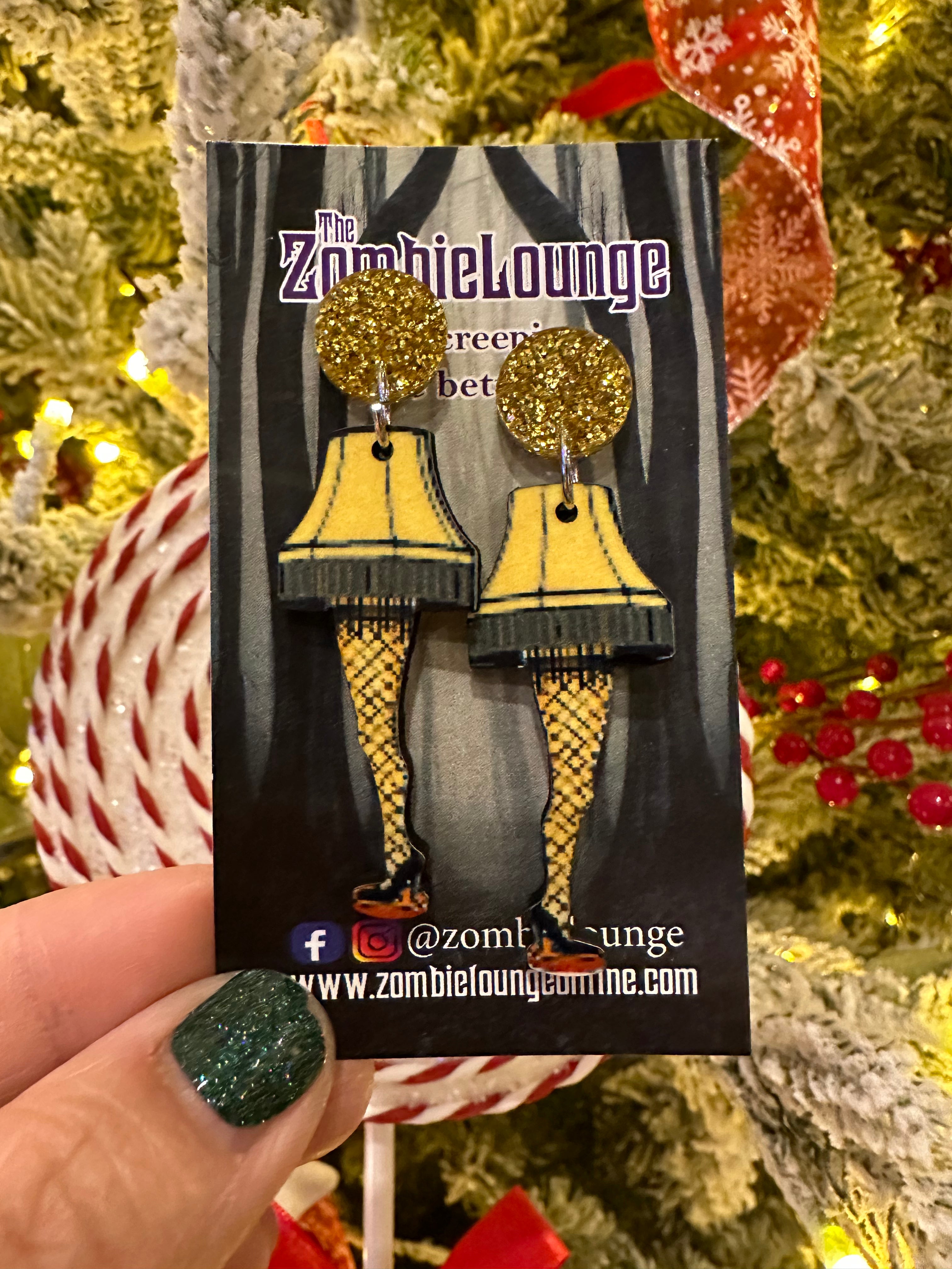 Festive Christmas Leg Lamp & Elegant Box Earrings Set - Perfect for Holiday Decorations and Party Outfits