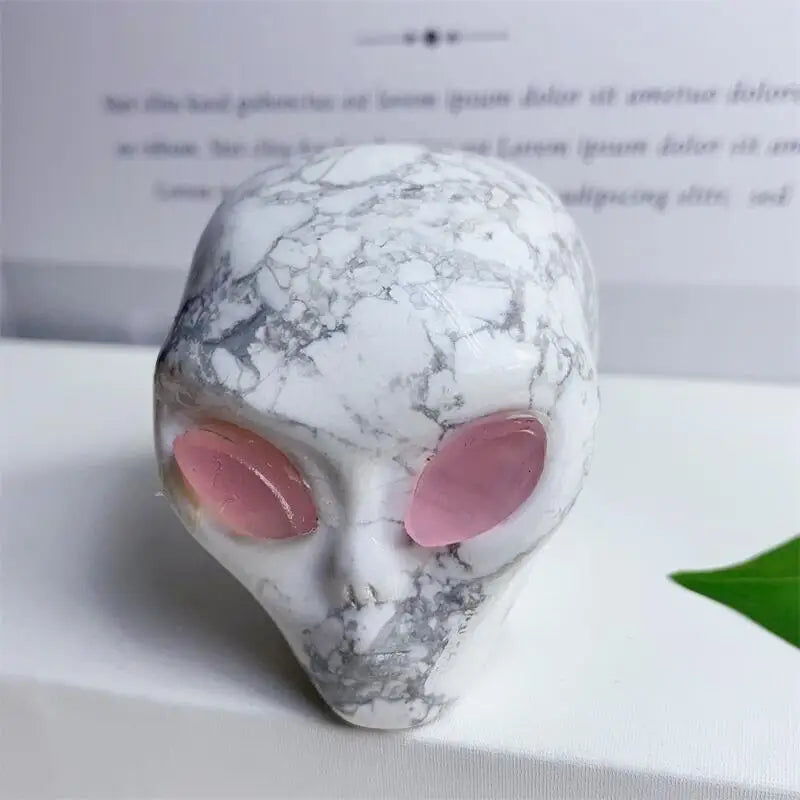 2 Inch Natural Howlite Alien Skull Crystal Carving - Healing Energy Stone for Meditation, Reiki & Chakra Balancing - Unique Home Decor & Spiritual Gift for Adults & Teens - Perfect for Yoga Rooms, Altars & Crystal Collections