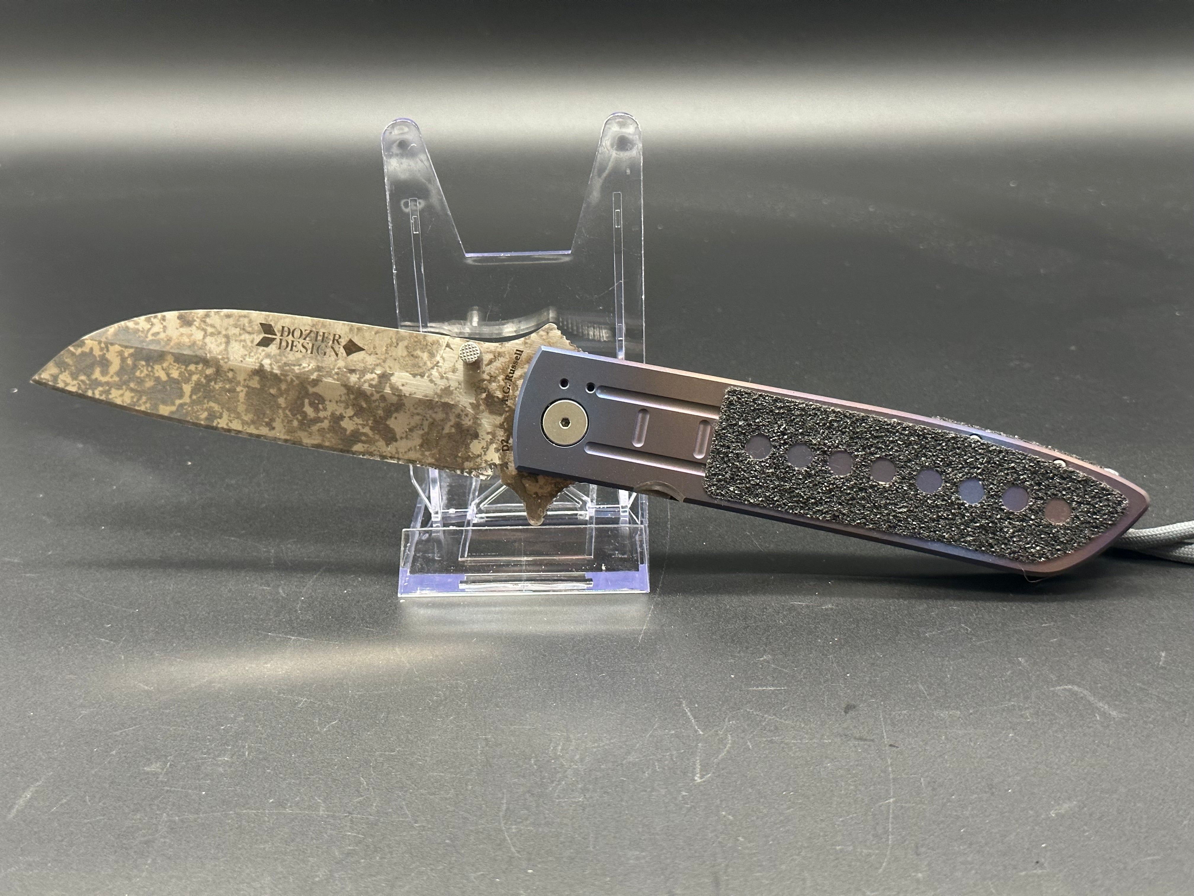 Russell & Dozier Combat Folding Knife - D2 Steel Blade, 4.75