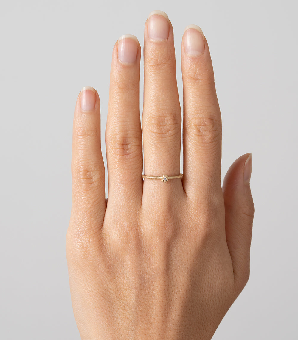 14K Gold Diamond Accent Daisy Branch Textured Stackable Ring for Women - Elegant Layering Jewelry for Everyday Wear & Special Occasions