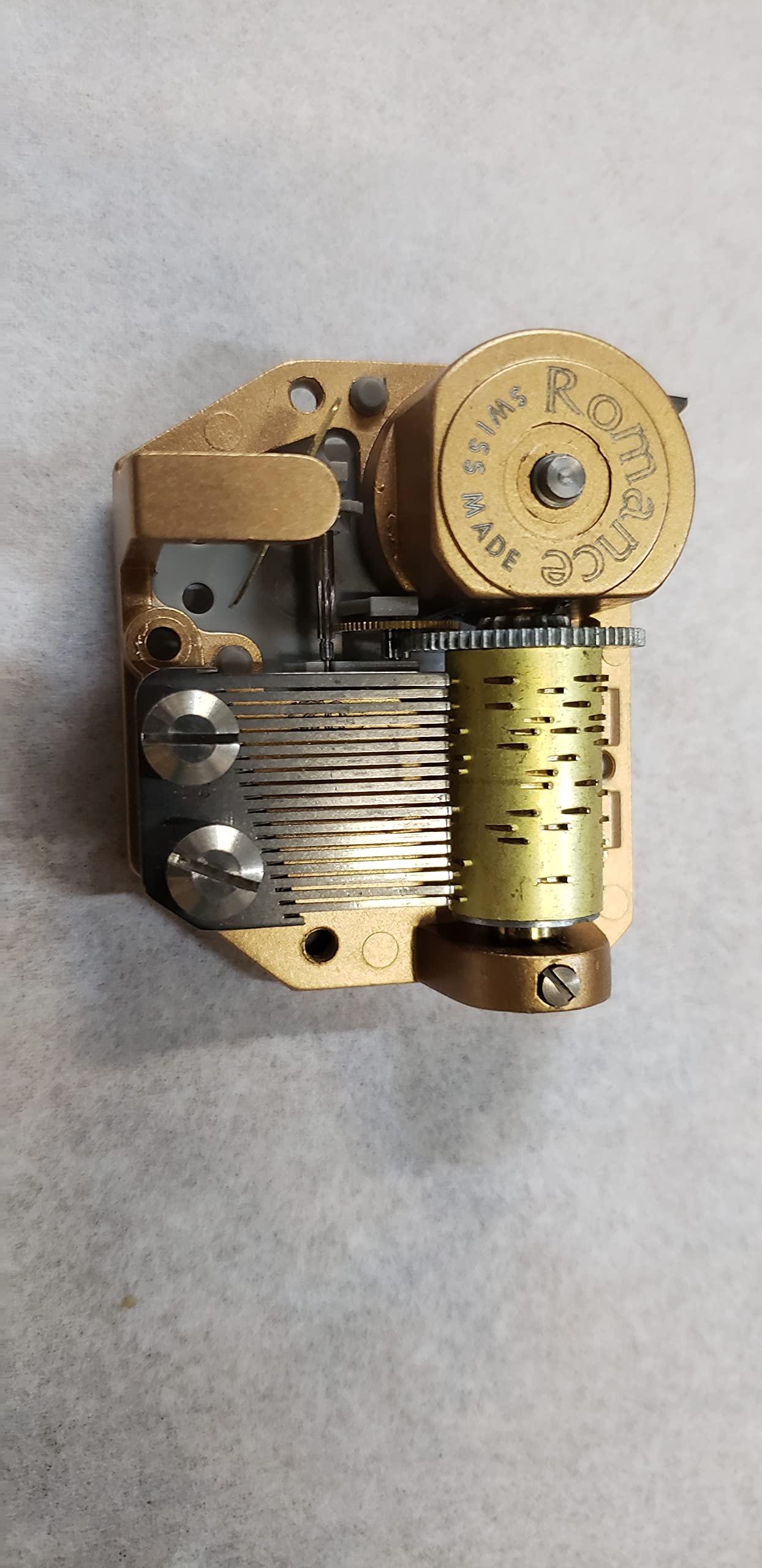 Reuge Swiss 18-Note Musical Movement Mechanism - Skaters Waltz Music Box | Romantic Gift for Anniversaries, Weddings & Special Occasions