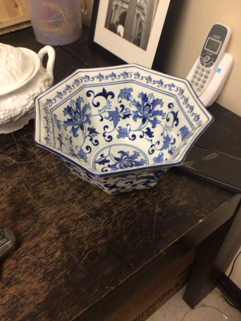 Blue & White Octagon Ceramic Bowl – Handmade Decorative Serving Bowl for Salads, Noodles & Snacks – Perfect for Dining, Entertaining & Home Decor