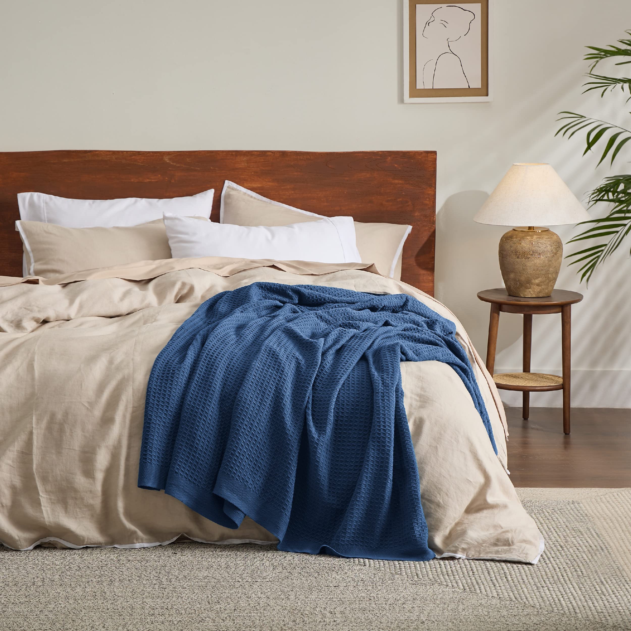 Bedsure 100% Cotton King Size Blanket - Ultra Soft & Breathable Waffle Weave Bedding for Summer & Spring, Navy Blue, 104x90 Inches - Perfect for Cozy Nights, Guest Rooms & Airbnbs