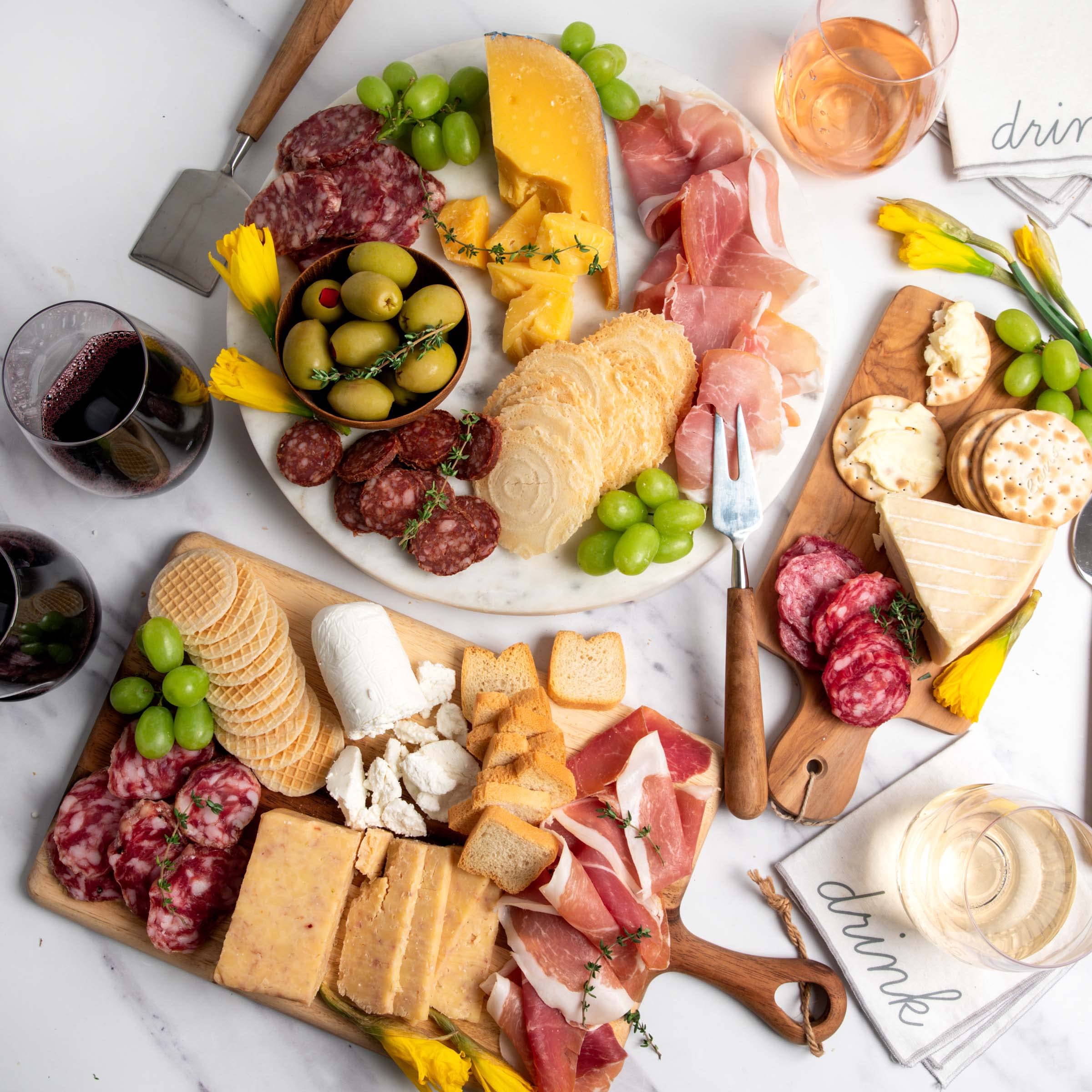 Premium Gourmet Meat and Cheese Gift Box - Assorted Gouda, Cheddar, Goat Cheese, Ham, Prosciutto, 4 Artisan Salami Varieties, 4 Cracker Types & Stuffed Greek Olives | Perfect for Charcuterie Boards, Holiday Gifts & Wine Pairing Parties