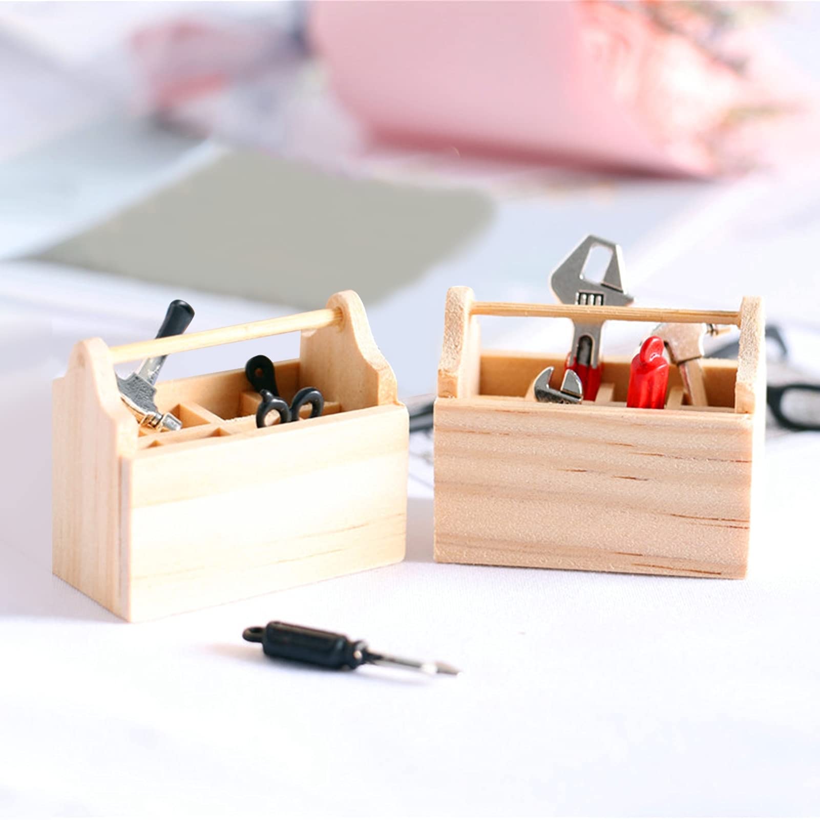 2PCS Miniature Dollhouse Toolbox Accessories - Wooden Door DIY Decor, Tiny Toolbox Model for Dollhouse Furniture, Mini Home Decoration for DIY Crafts and Miniature Scenes