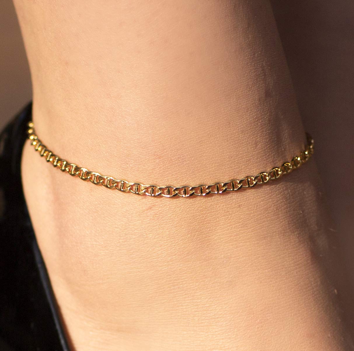 LIFETIME JEWELRY Women's 24k Gold Plated 3mm Mariner Link Chain Ankle Bracelet - Elegant Anklet for Everyday Wear, Beach Vacation & Special Occasions