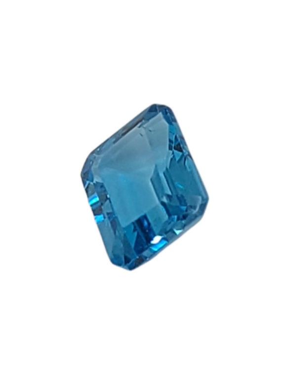 1.975ct Natural African Swiss Blue Topaz Loose Gemstone - 8x6mm Emerald Cut, VVS Clarity, Eye Clean - Perfect for Engagement Rings, Pendants & Fine Jewelry Making