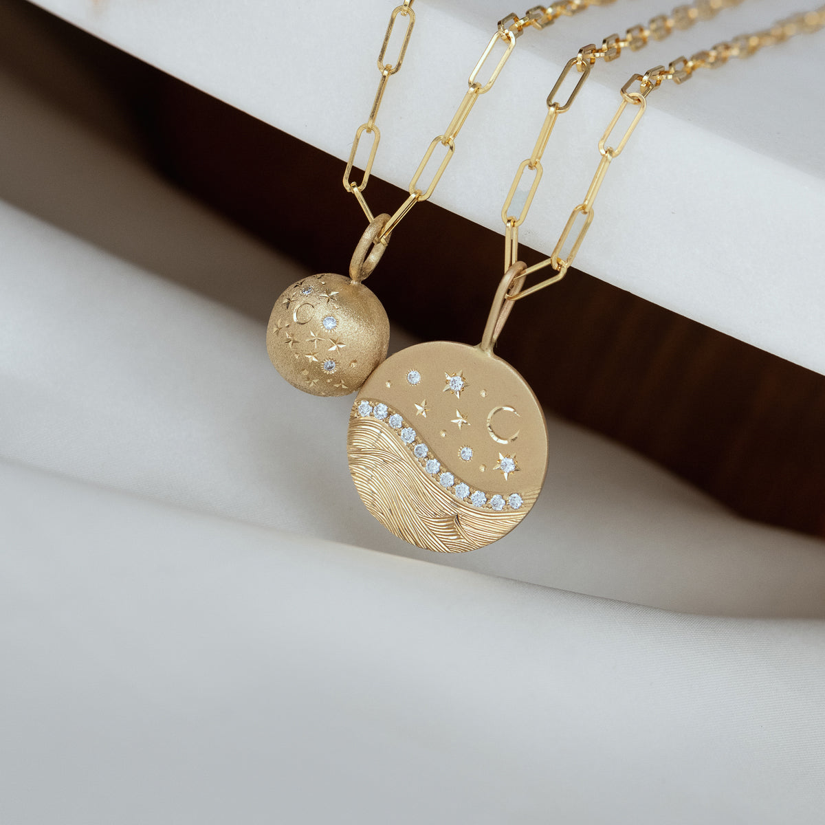 Celestial Wave Pendant Necklace - Elegant Moon & Star Jewelry for Women - Perfect for Everyday Wear, Gift Giving & Special Occasions