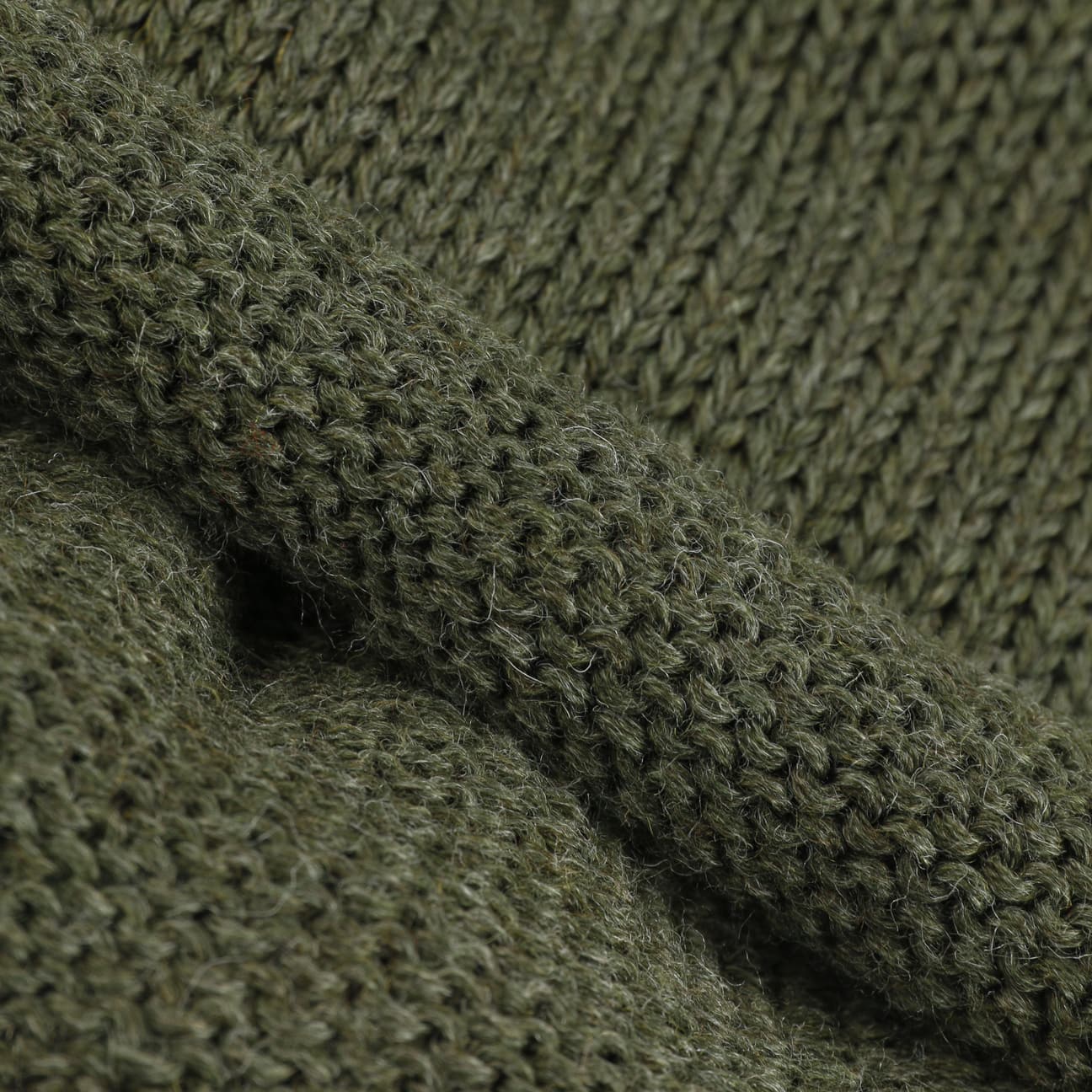Lierys Rolled Edge Knit Hat for Women & Men - Soft Winter Beanie for Cold Weather - Perfect for Skiing, Hiking, and Outdoor Activities
