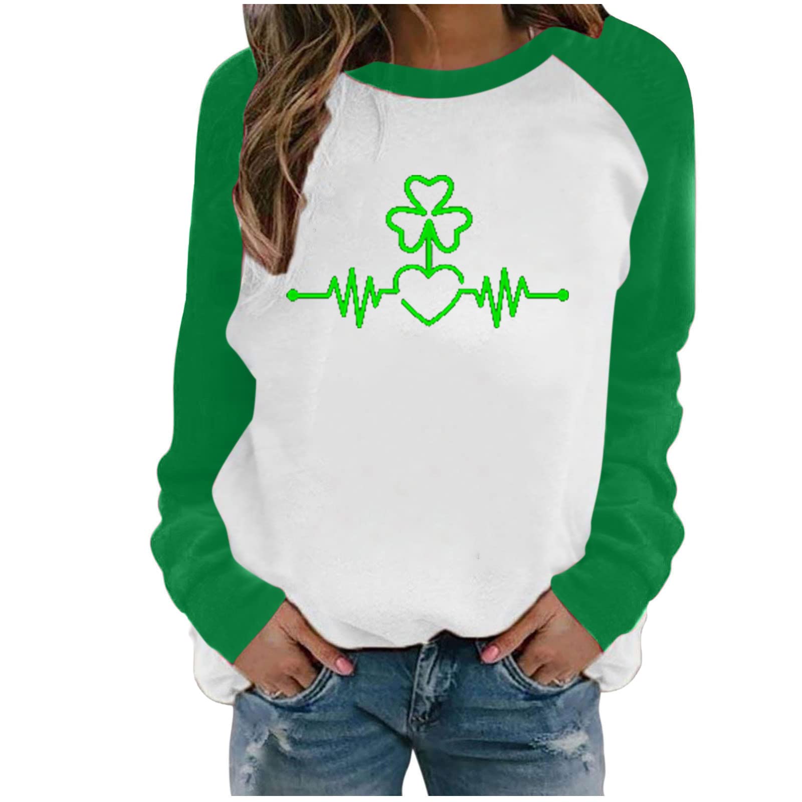 Women's Leopard Shamrock Graphic Baseball Tops - Casual Crewneck Sweatshirt & Long Sleeve Blouse | Fashion Raglan Tees for Everyday Wear, Street Style & Baseball Games