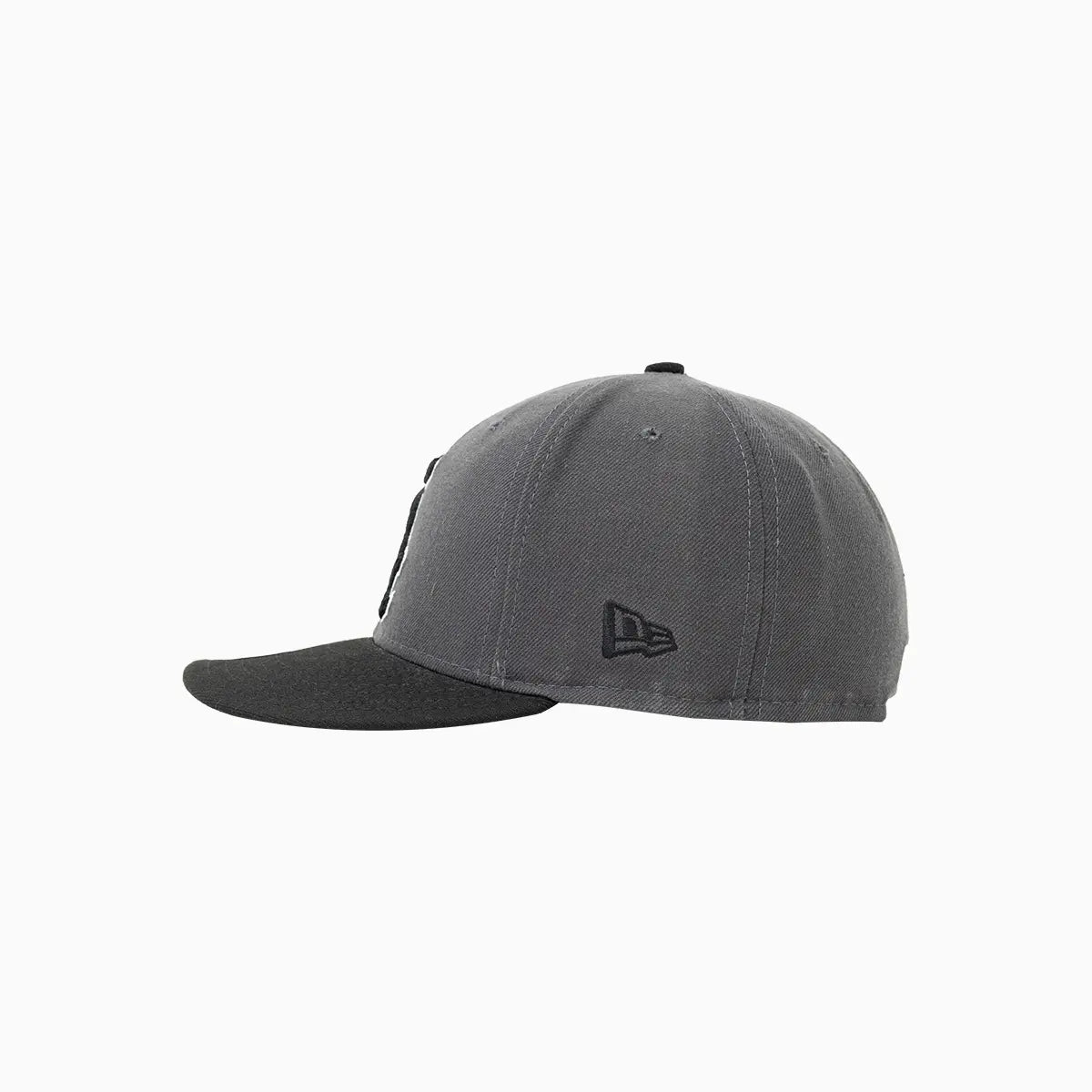 Chicago White Sox MLB 59FIFTY Fitted Baseball Cap - Official Licensed Snapback Hat for Men & Women - Perfect for Games, Sports & Streetwear Fashion