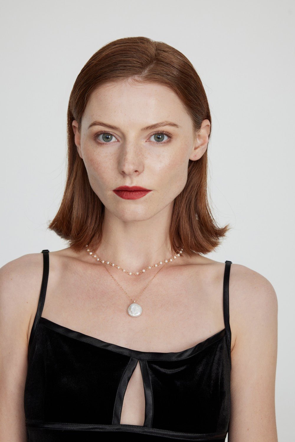 Double Layer Baroque Pearl Pendant Necklace with Removable Coin Charm - Elegant Jewelry for Women, Perfect for Parties, Weddings & Date Nights
