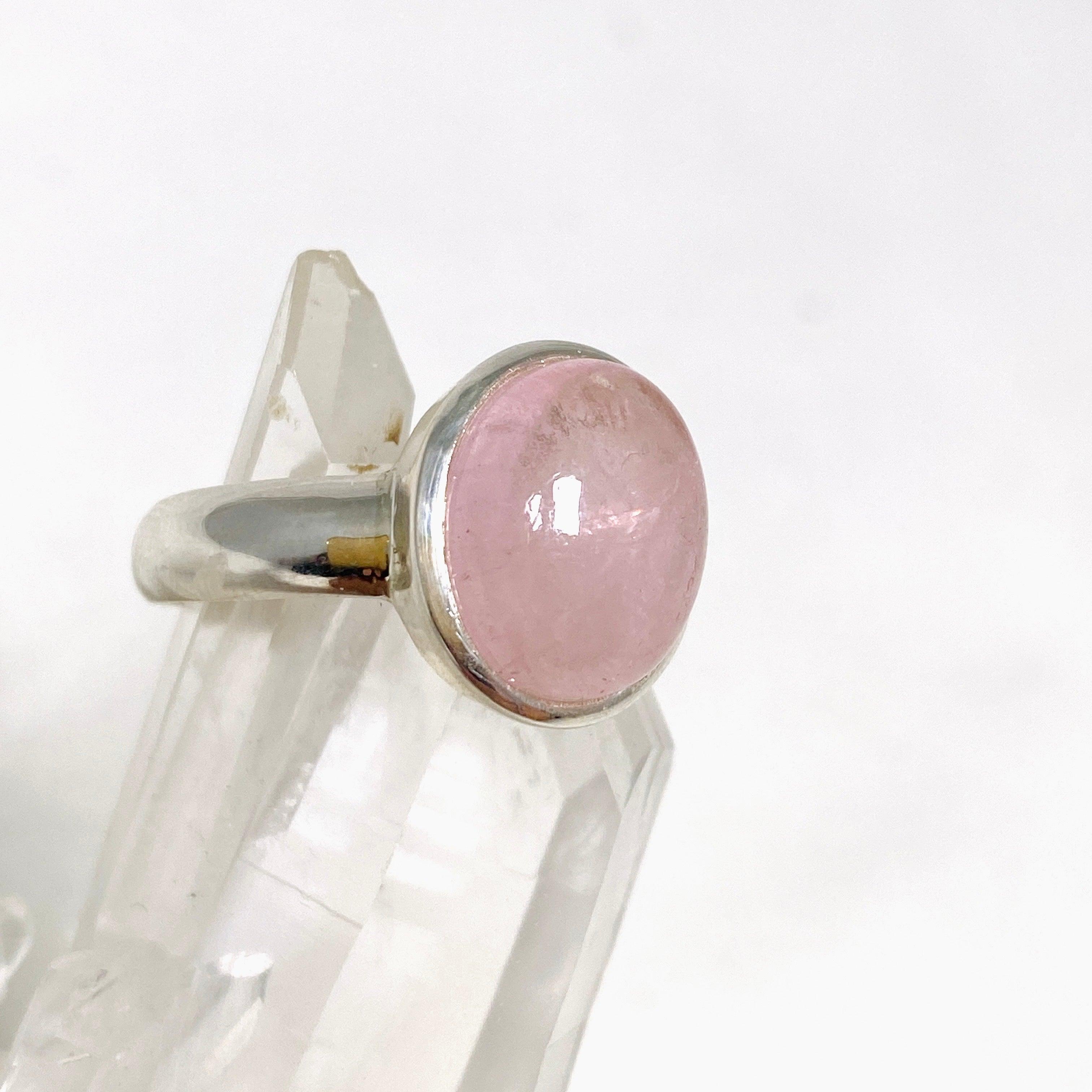 Morganite Oval Ring Size 9.5 - 14K Rose Gold Engagement Ring for Women, Dainty Wedding Band, Anniversary Gift for Her - Perfect for Proposals, Valentine's Day & Special Occasions